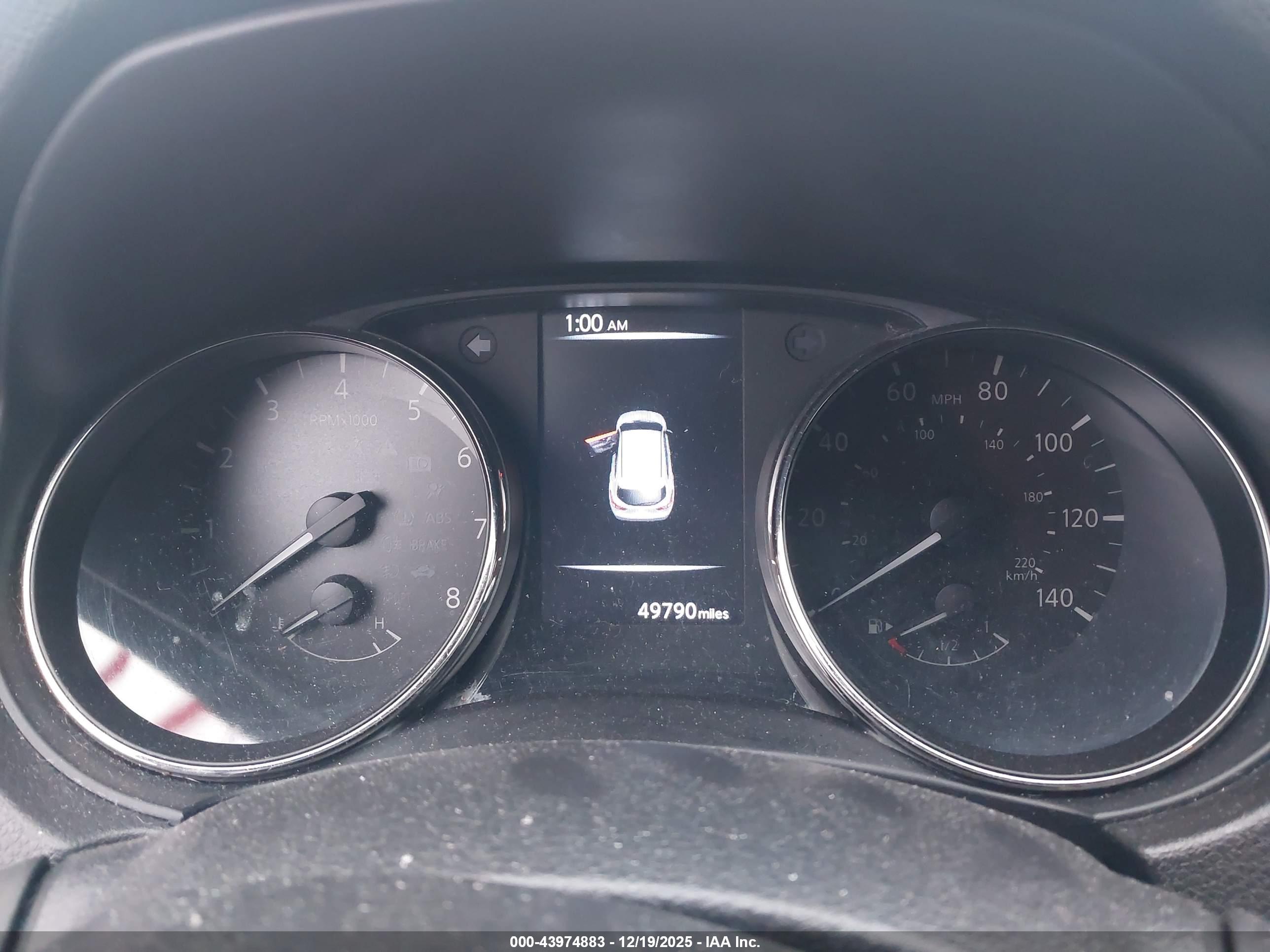 NISSAN ROGUE image 7