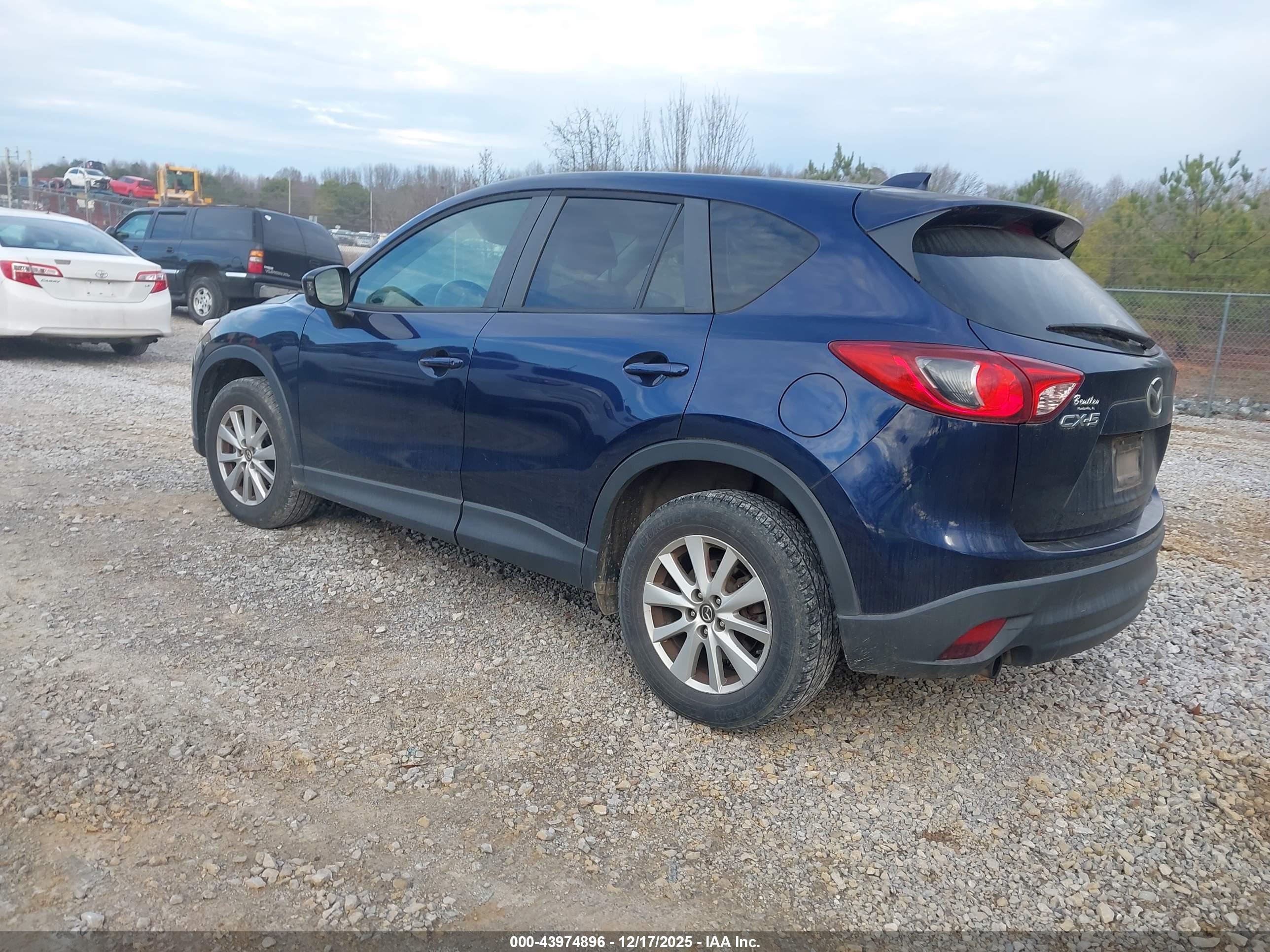 MAZDA CX-5 image 3