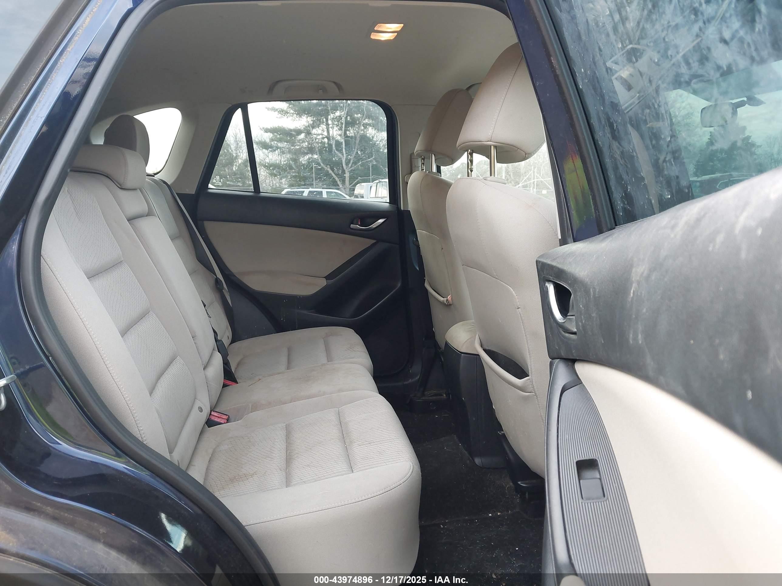 MAZDA CX-5 image 8
