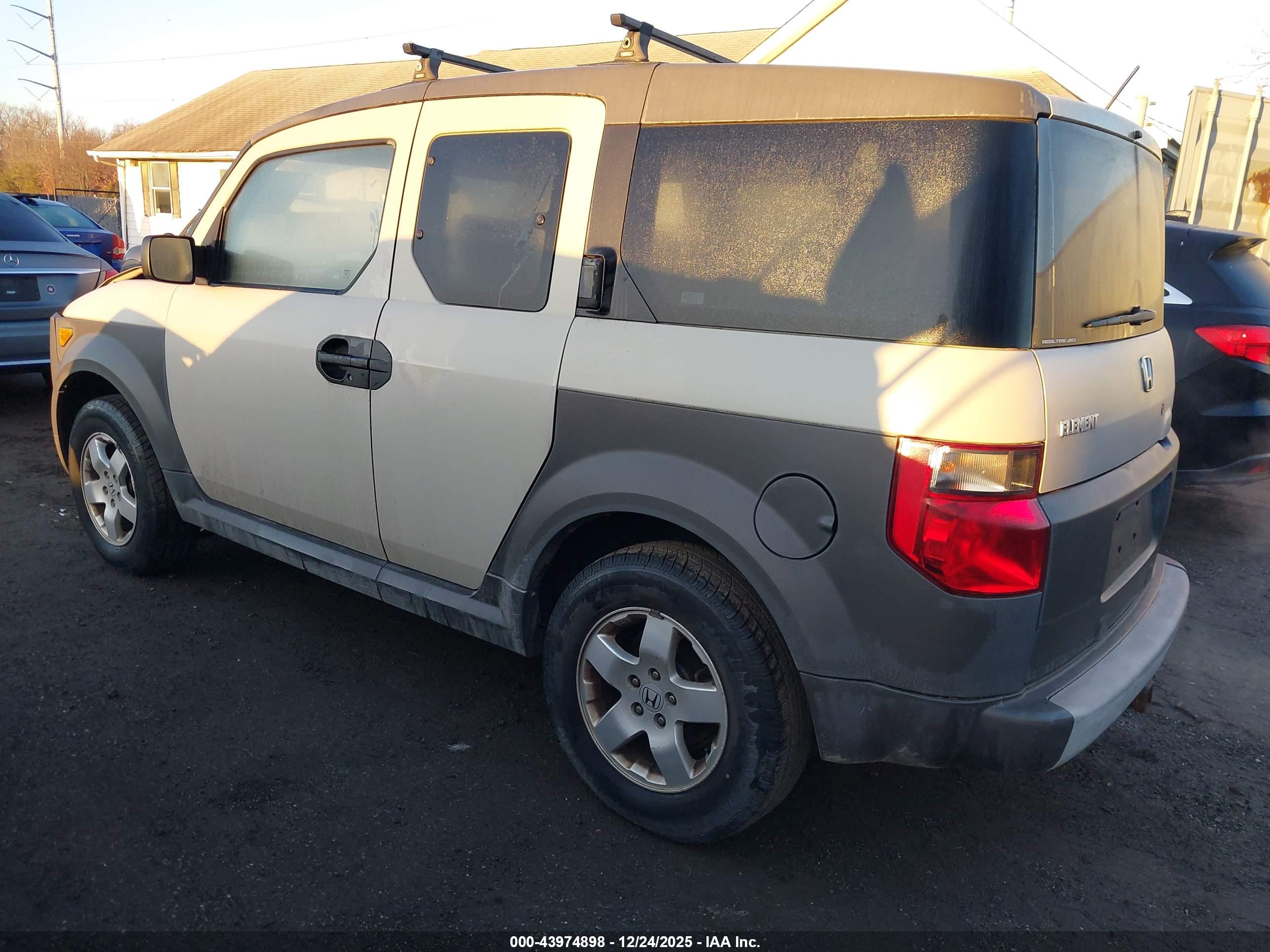 HONDA ELEMENT image 3