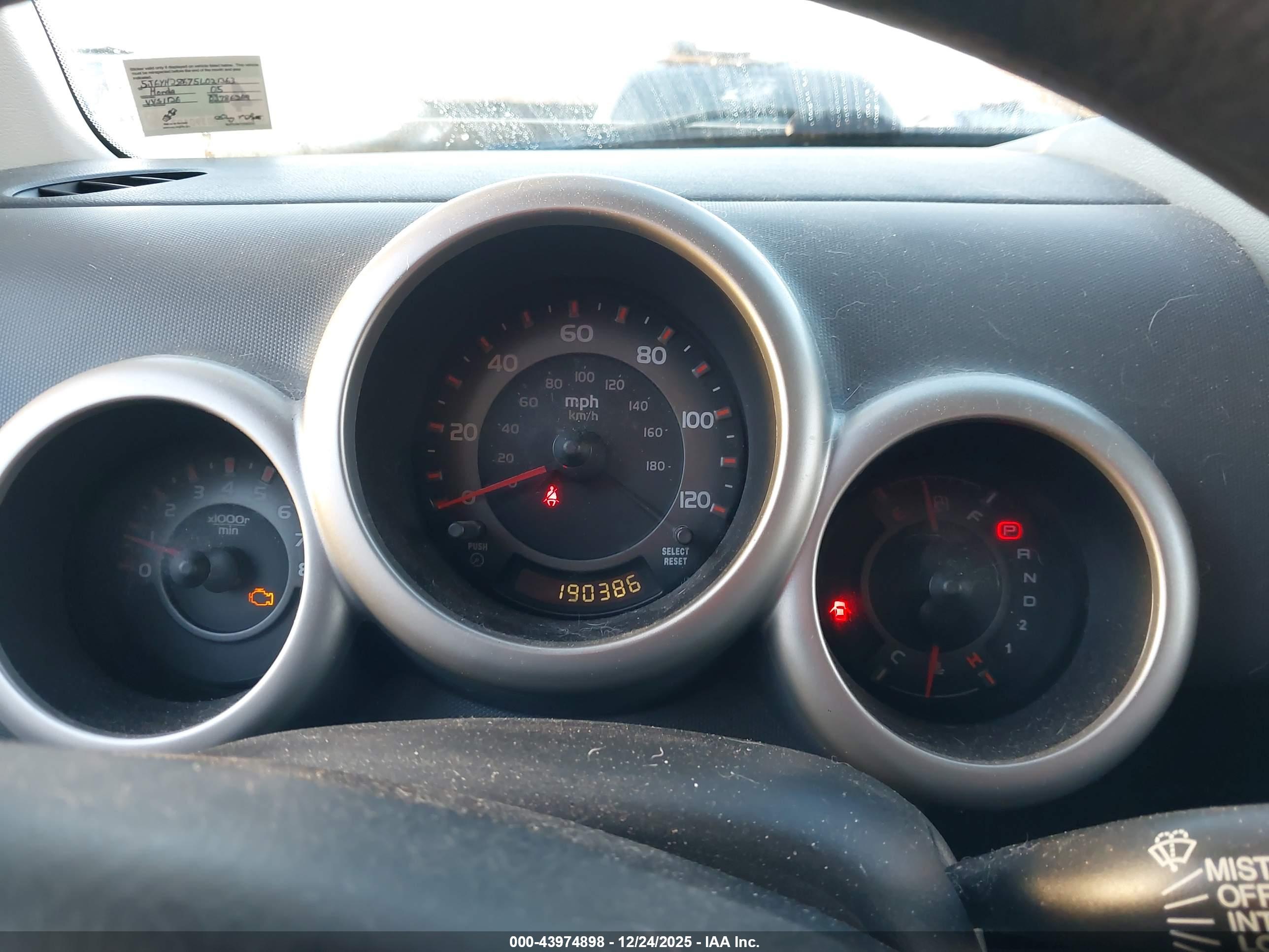 HONDA ELEMENT image 7