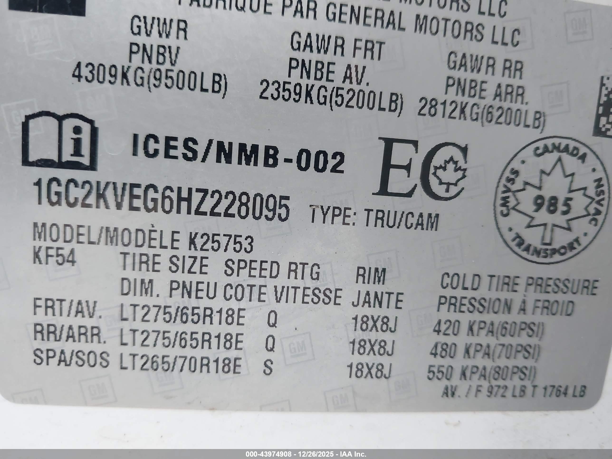 CHEVROLET SILVERADO image 9