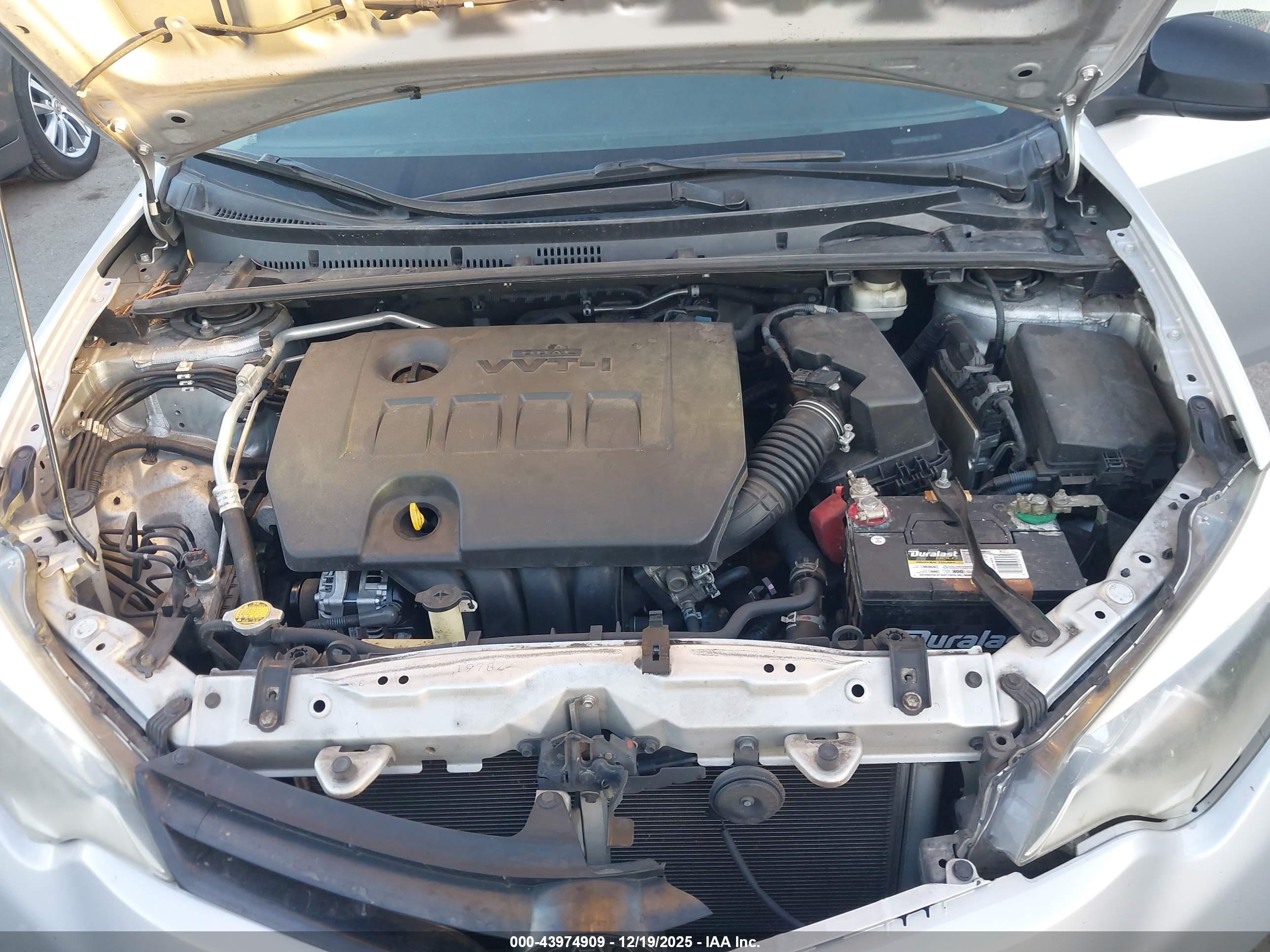 TOYOTA COROLLA image 10