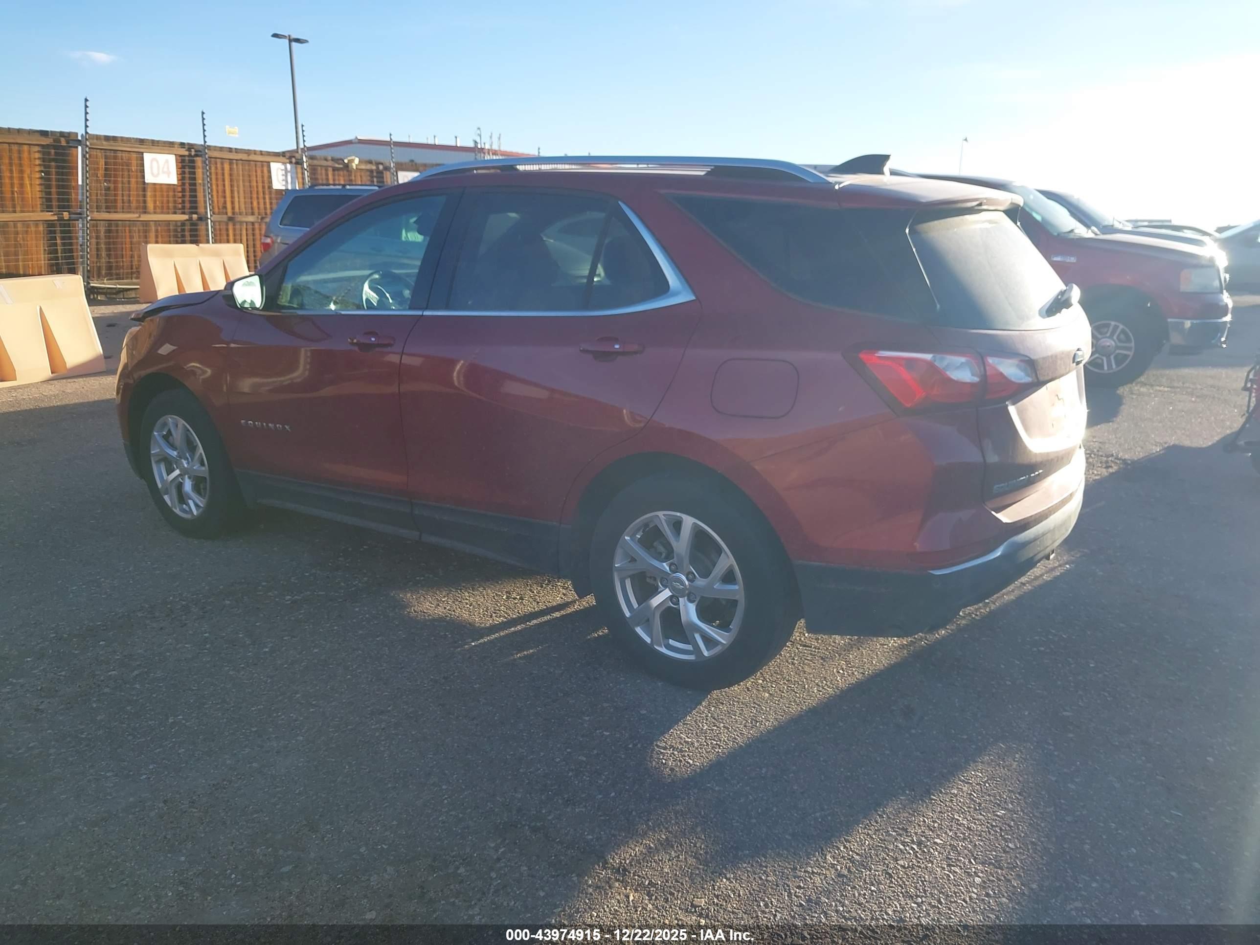 CHEVROLET EQUINOX image 3
