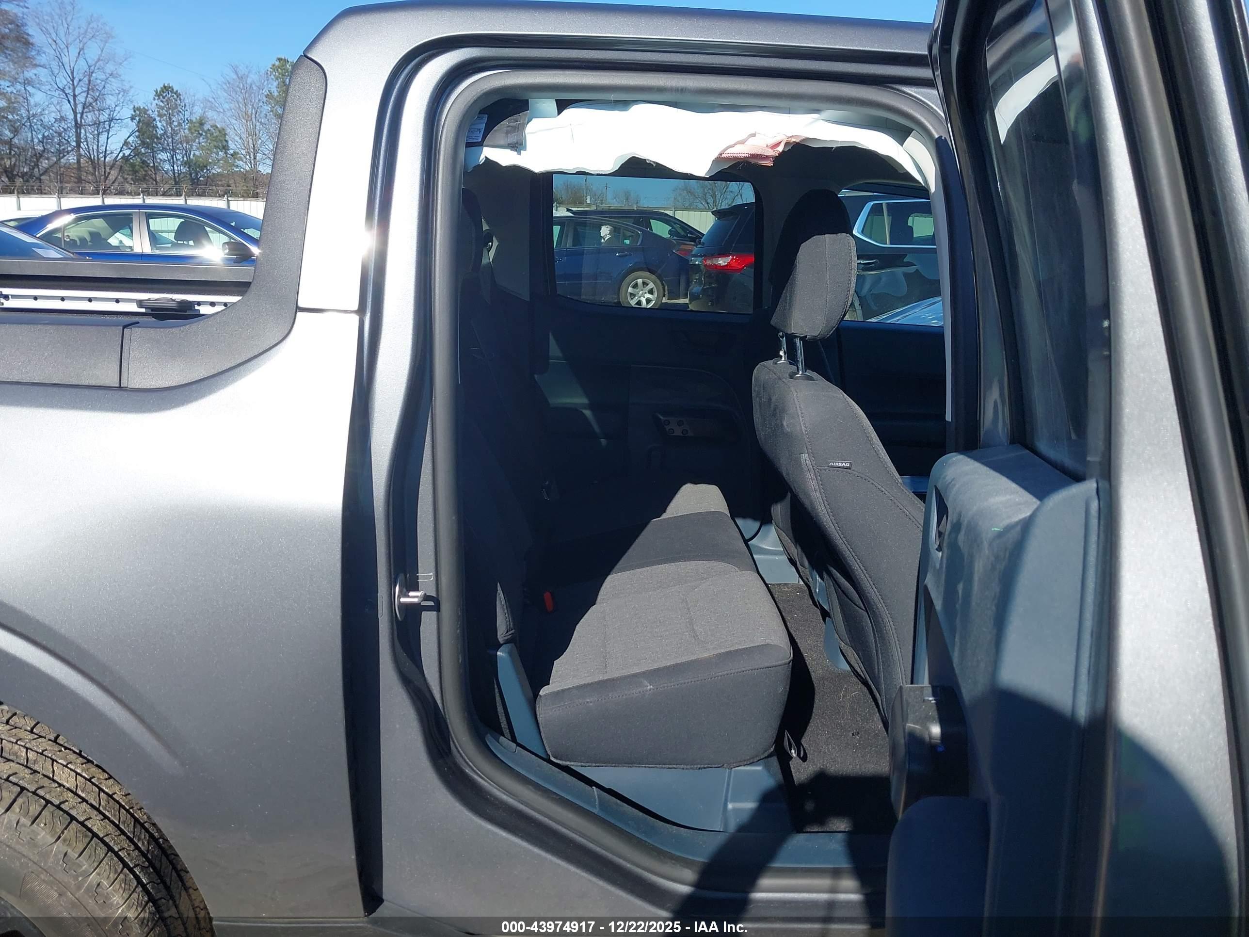 FORD MAVERICK image 8