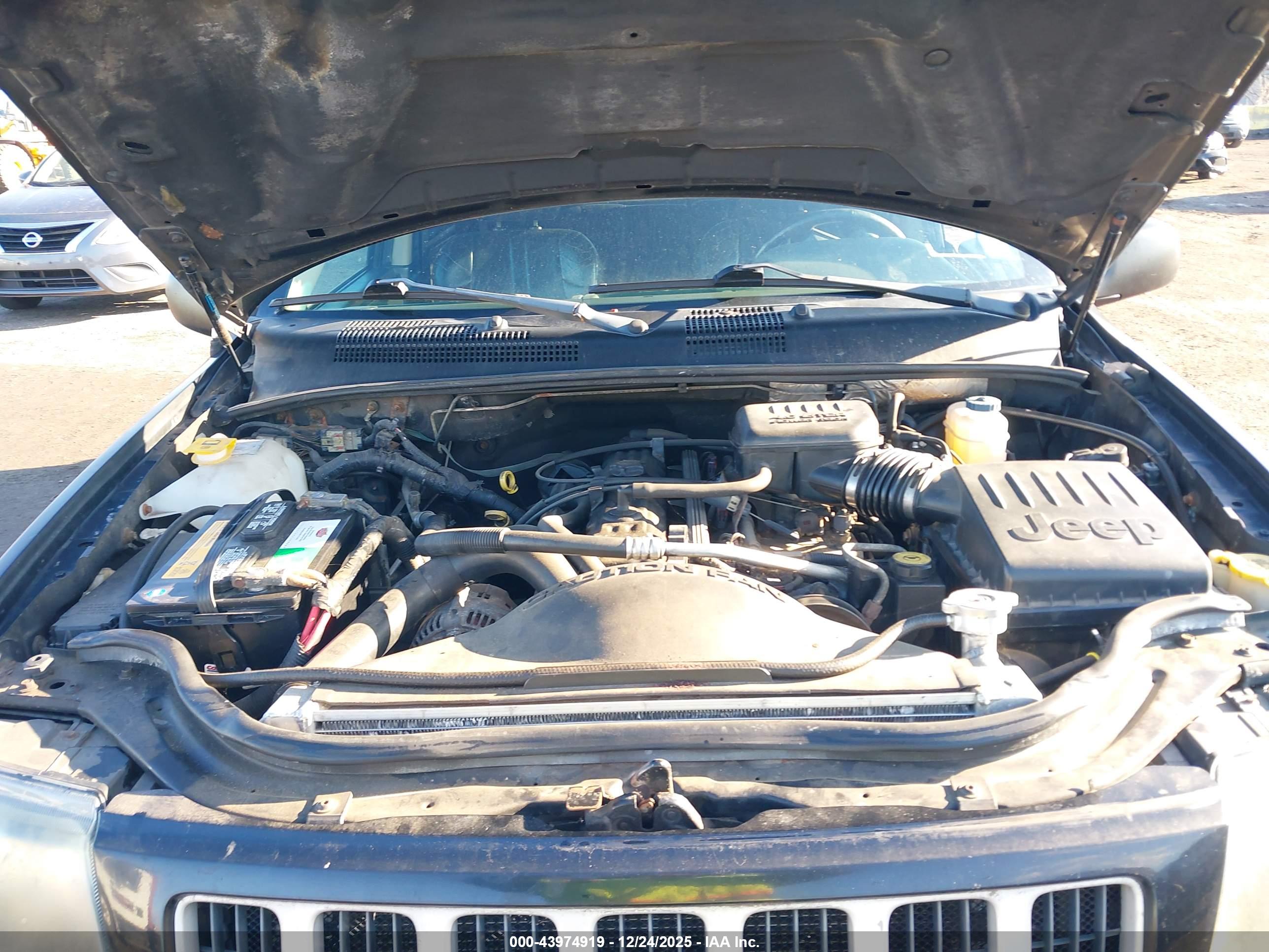 JEEP GRAND image 10