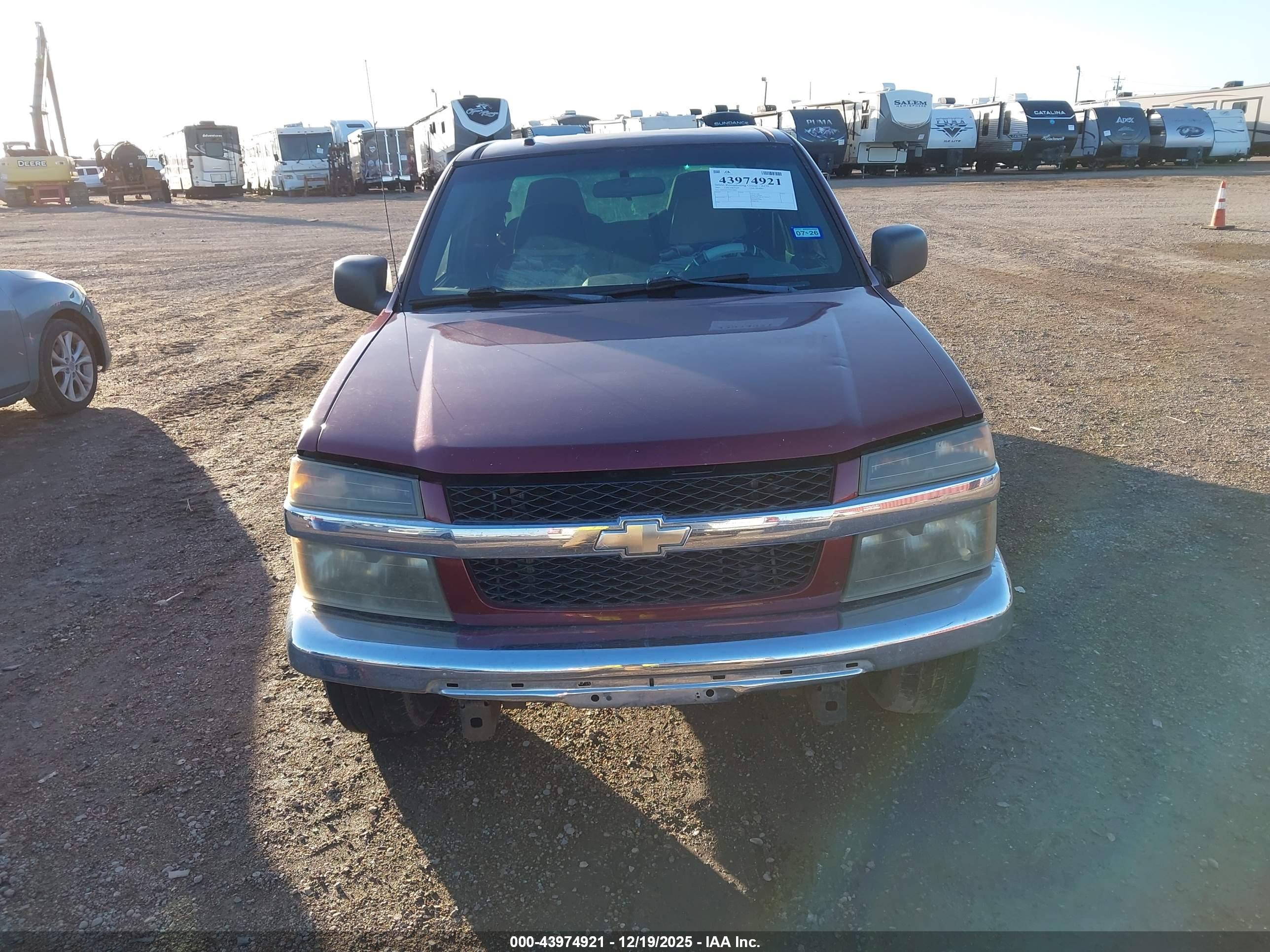 CHEVROLET COLORADO image 6