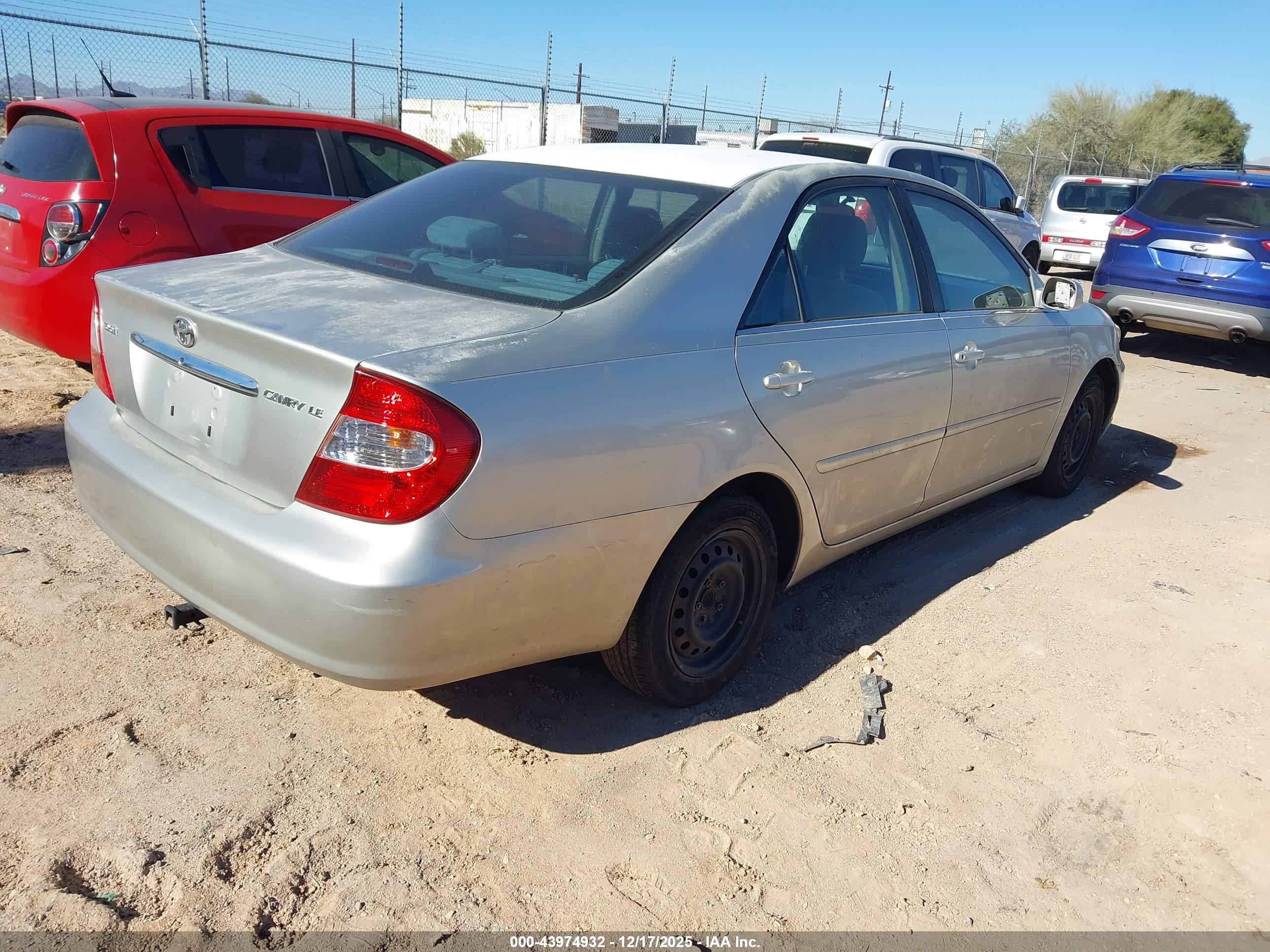 TOYOTA CAMRY image 4