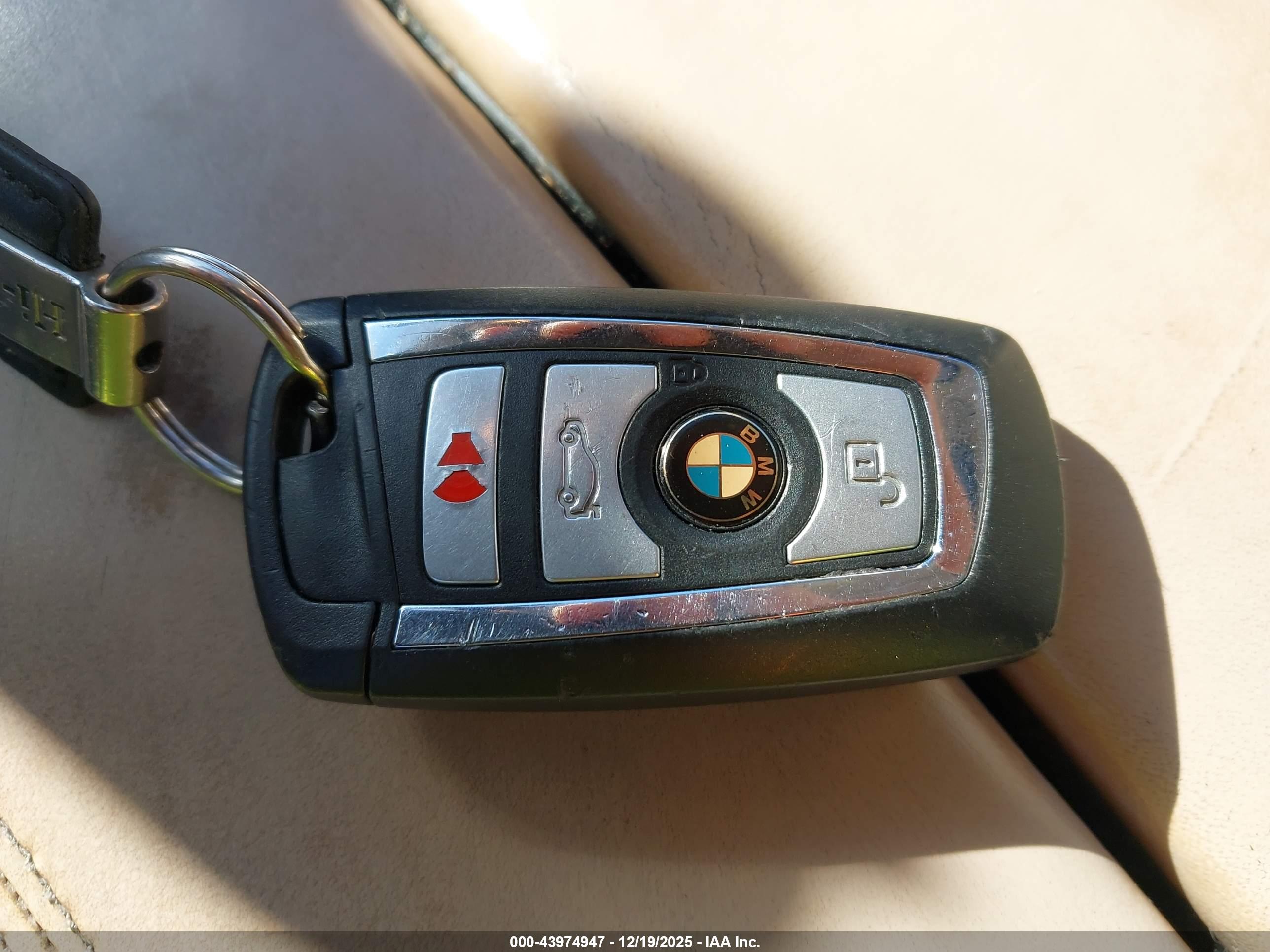 BMW 528I image 11