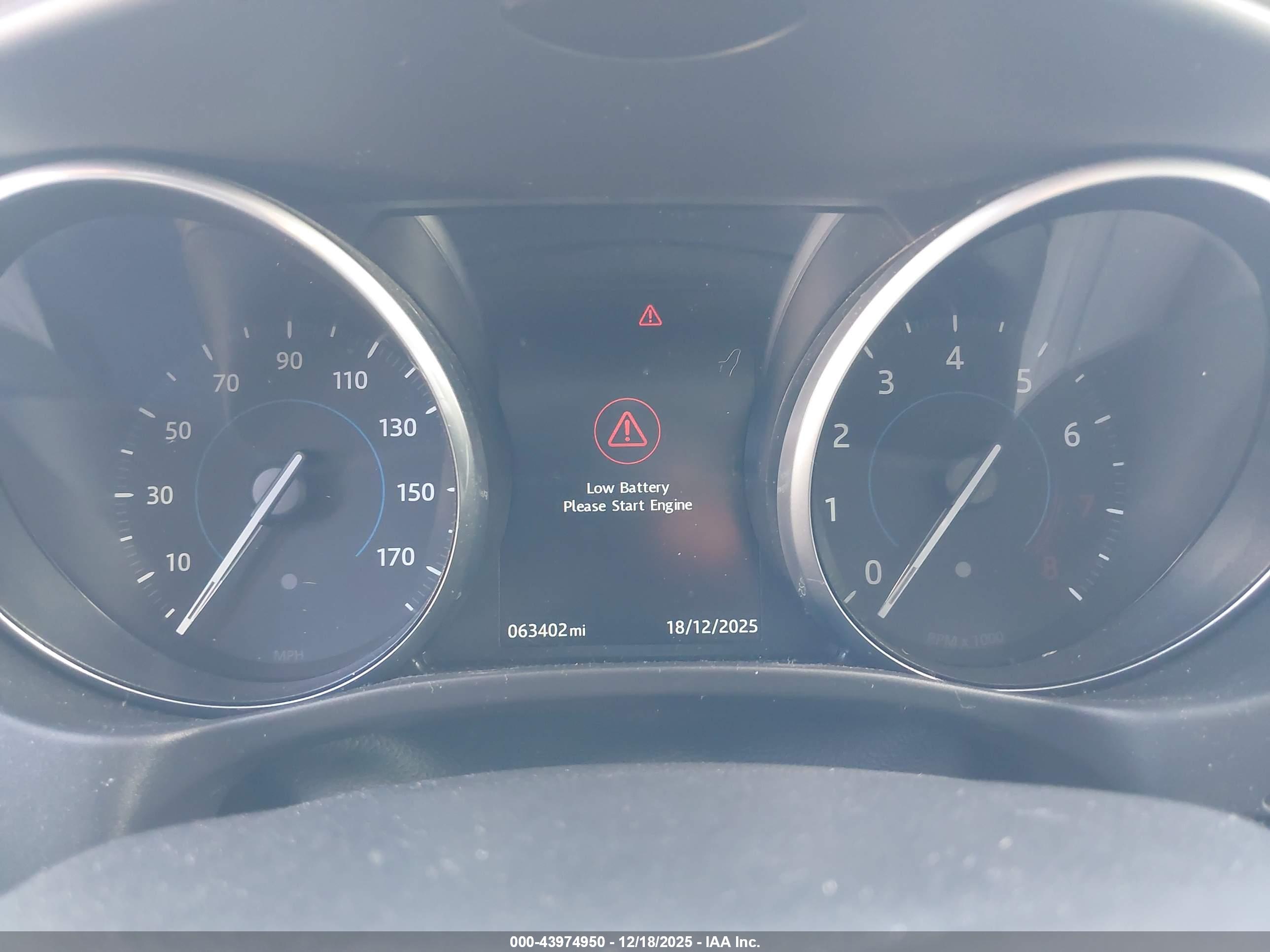 JAGUAR XE image 7