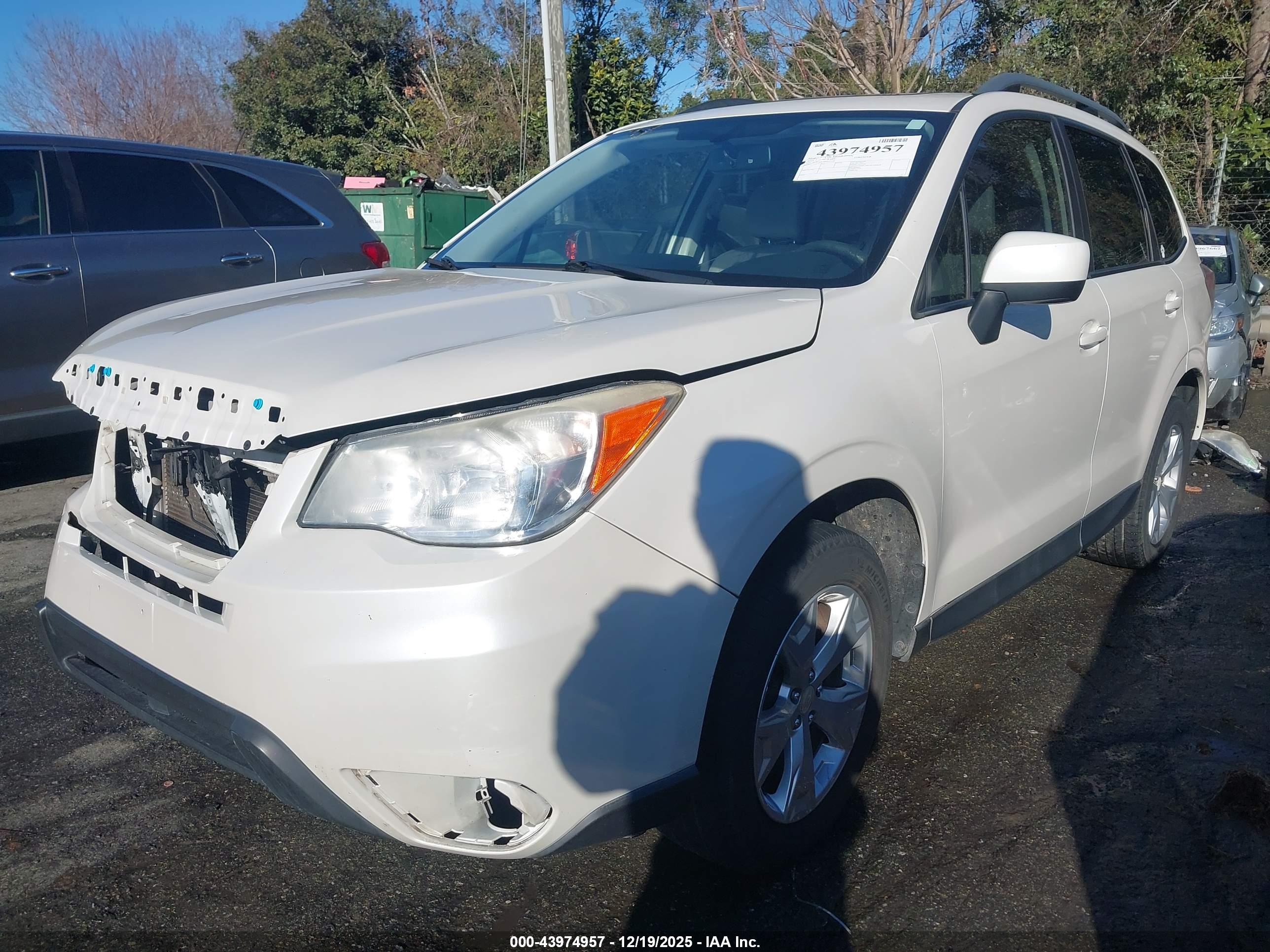 SUBARU FORESTER image 2