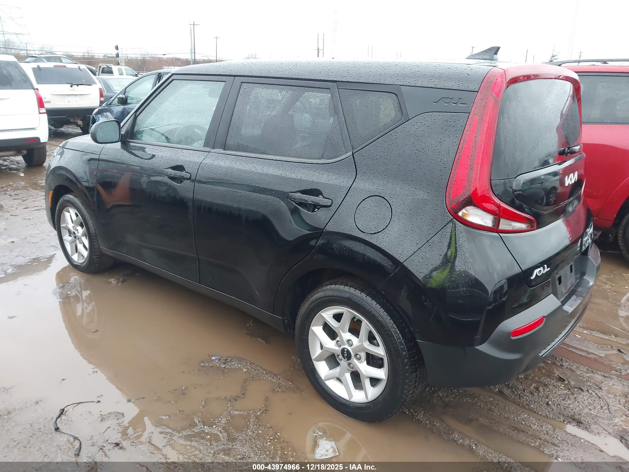 KIA SOUL image 3