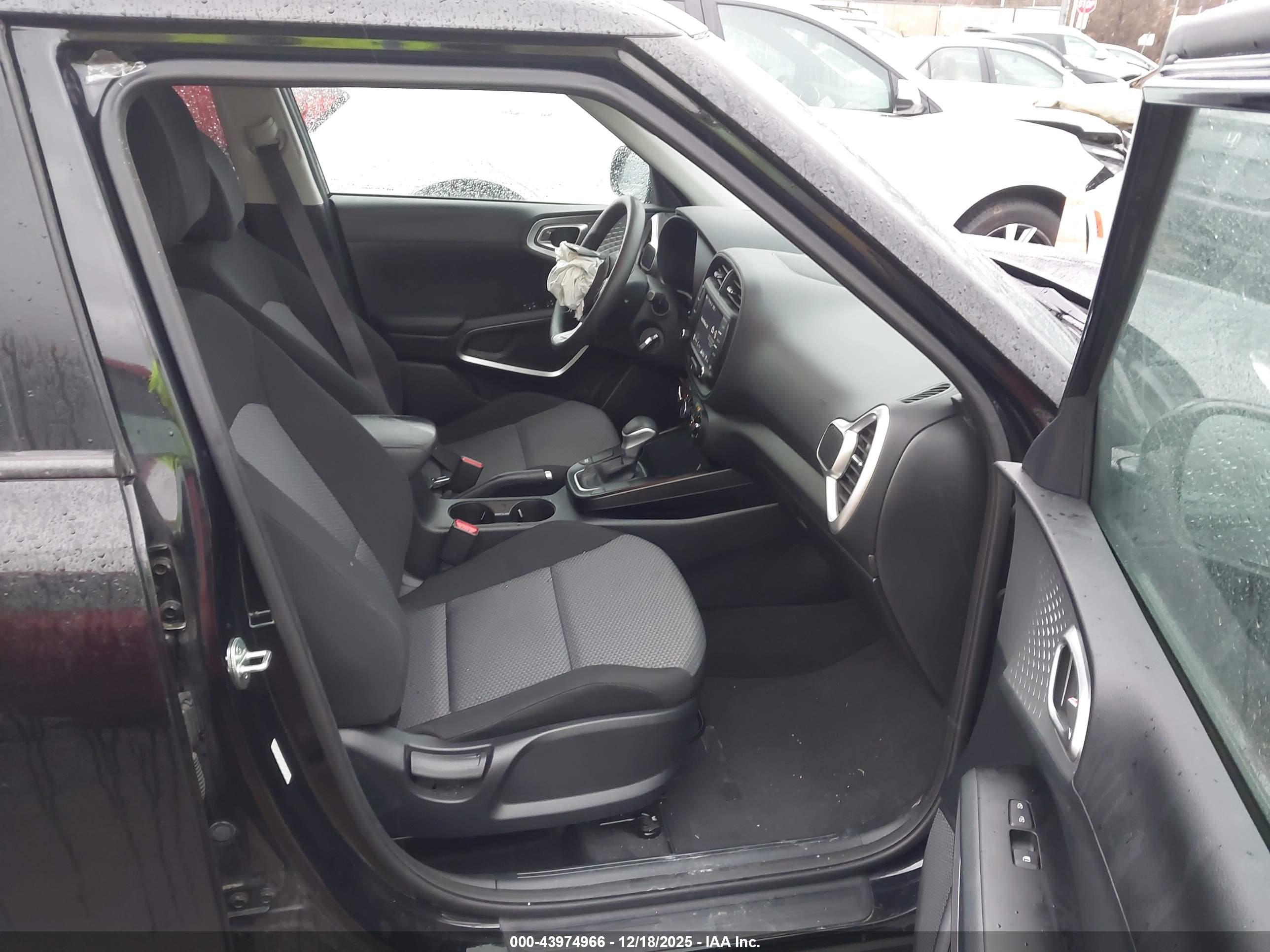 KIA SOUL image 5