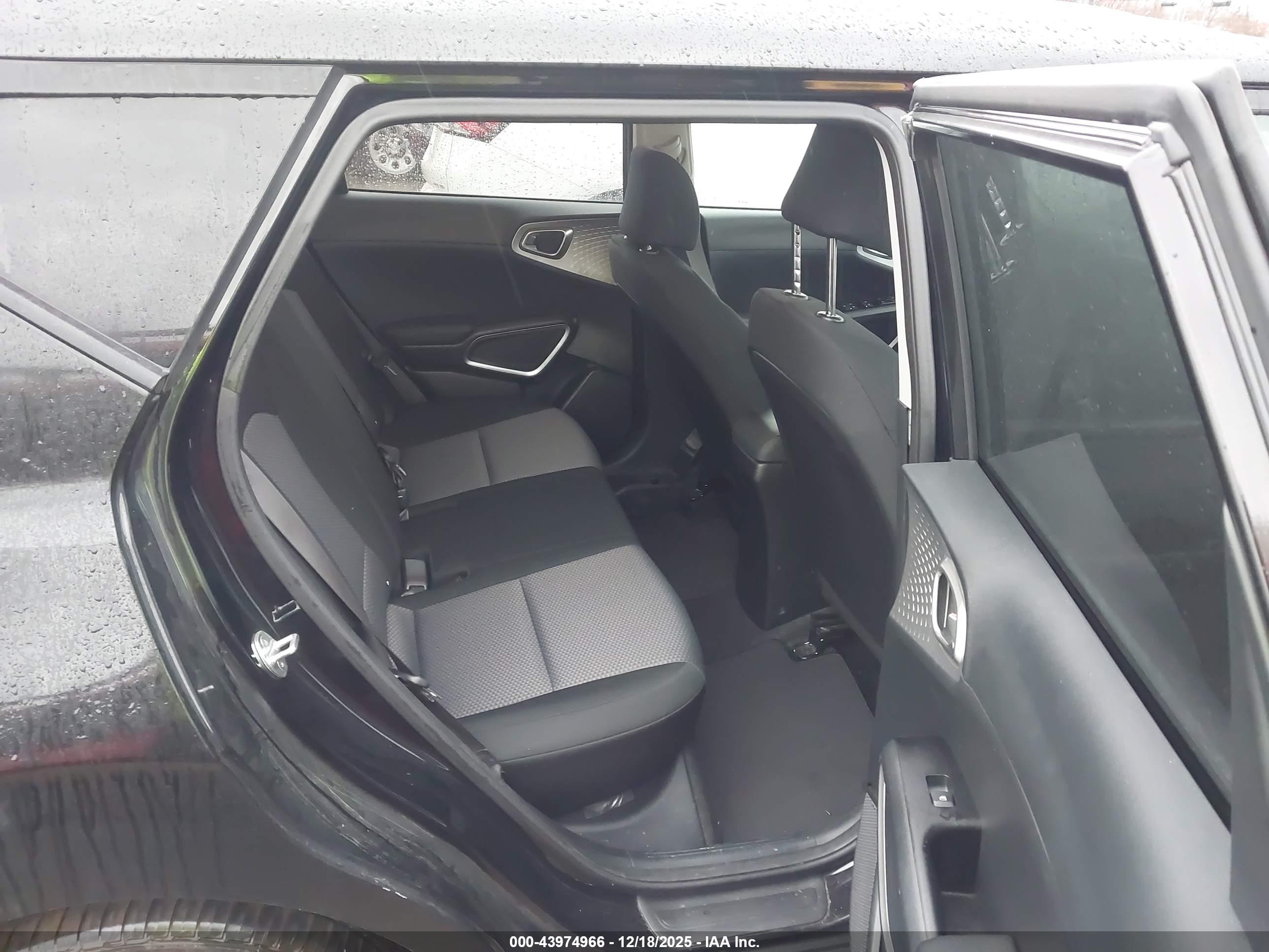 KIA SOUL image 8