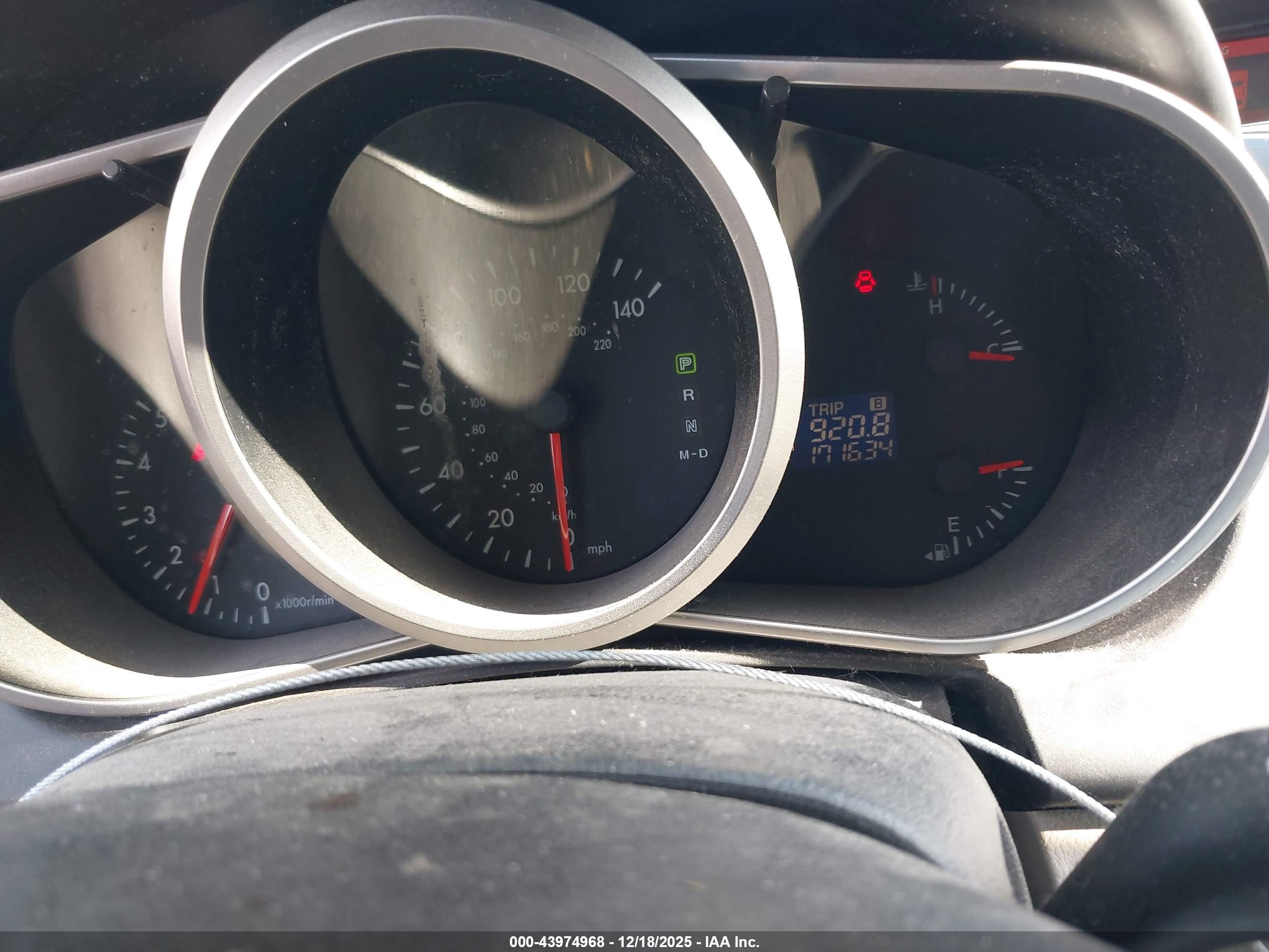 MAZDA CX-7 image 7
