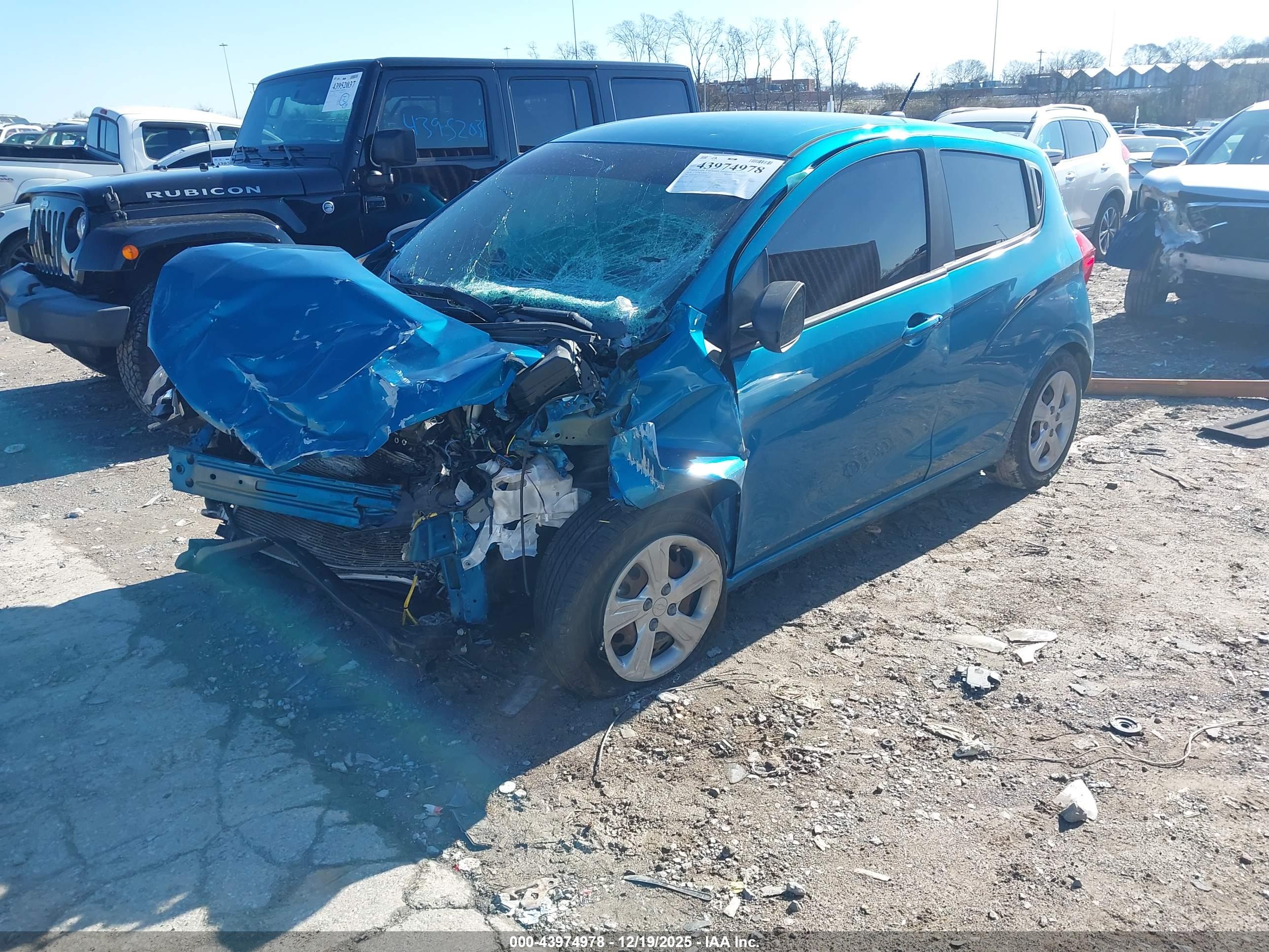 CHEVROLET SPARK image 2