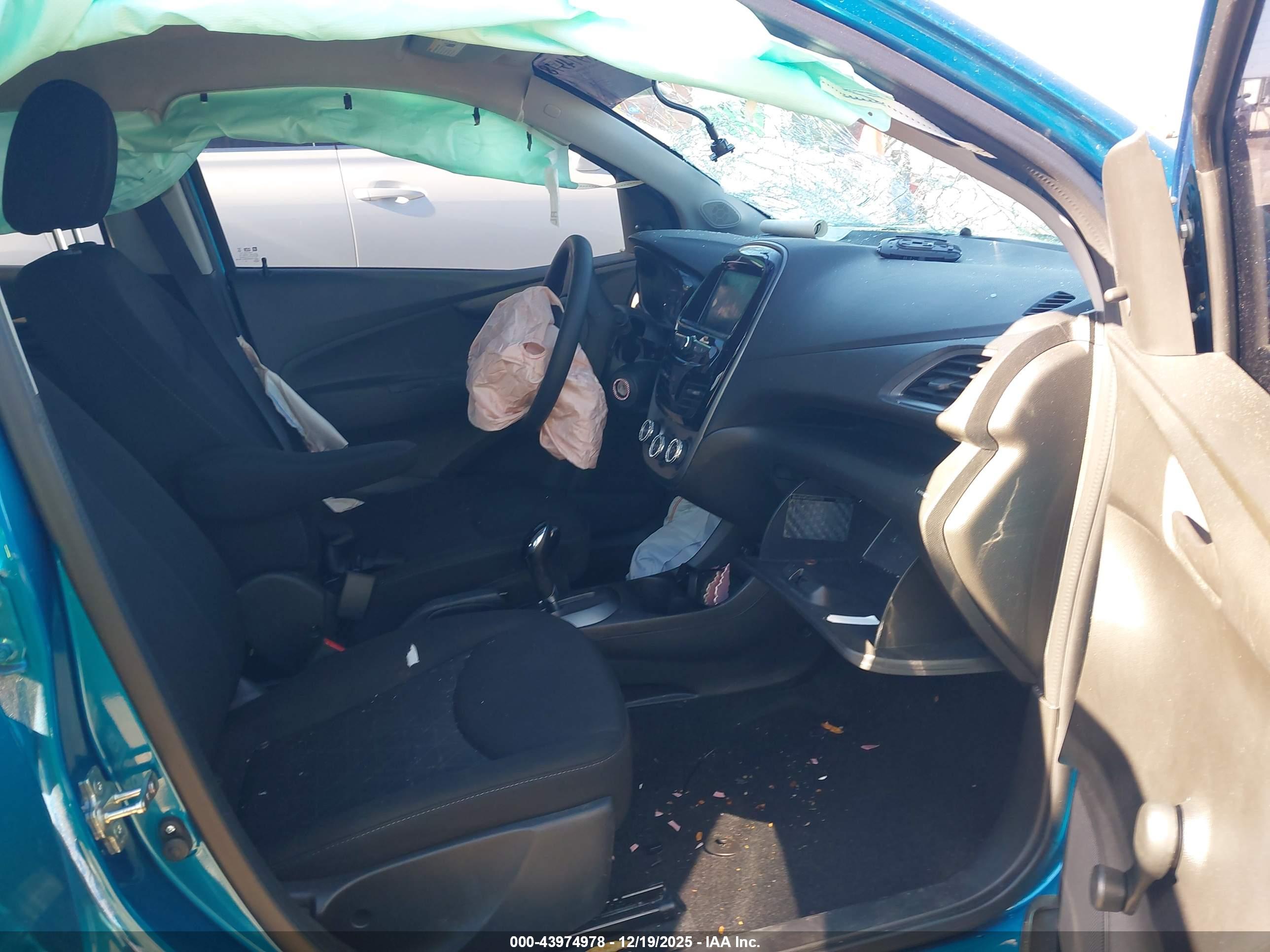 CHEVROLET SPARK image 5