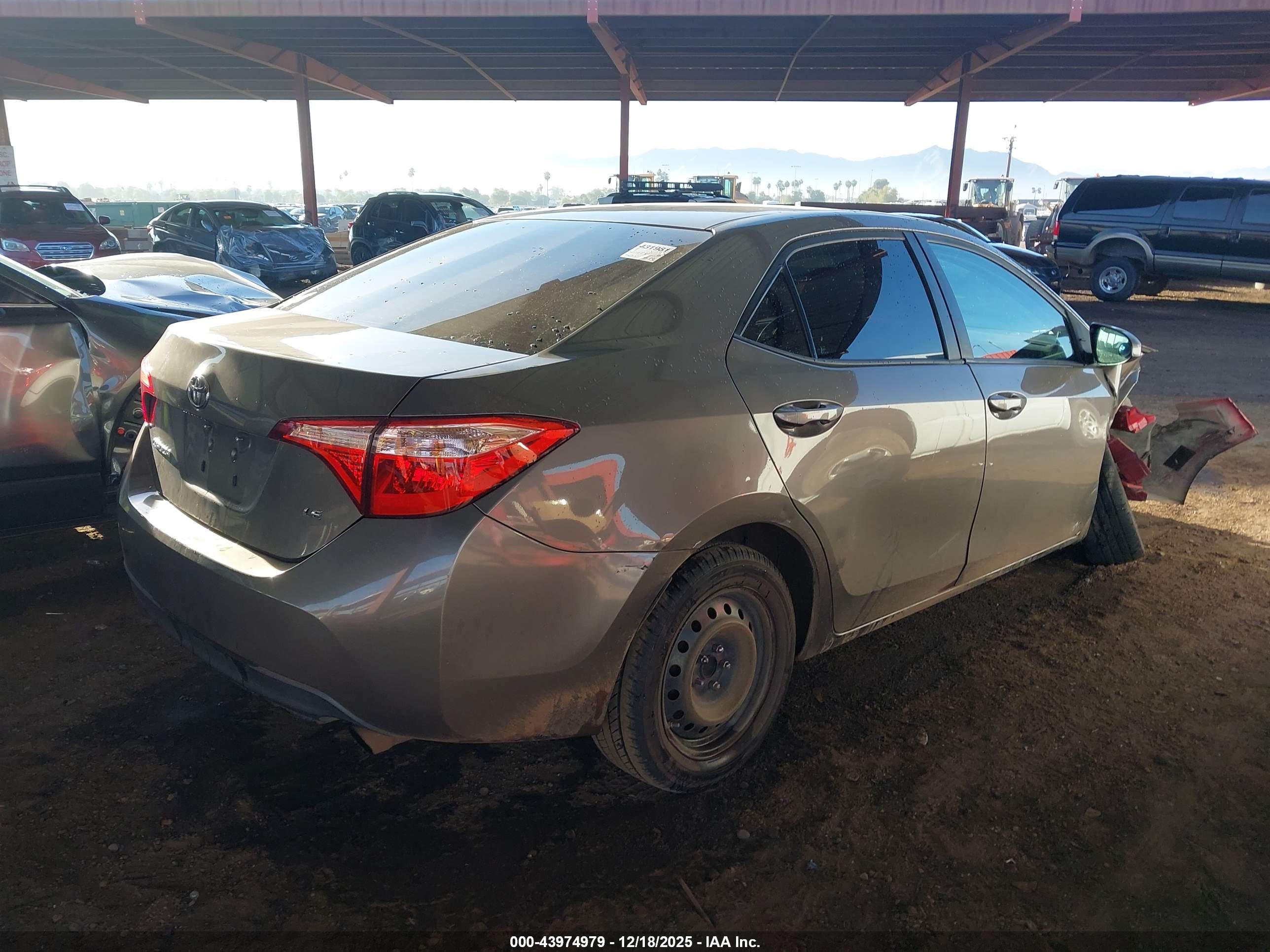 TOYOTA COROLLA image 4