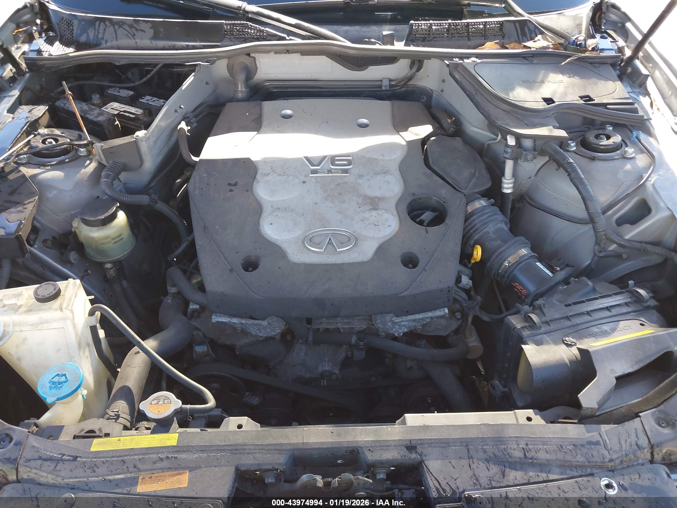 INFINITI FX35 image 10