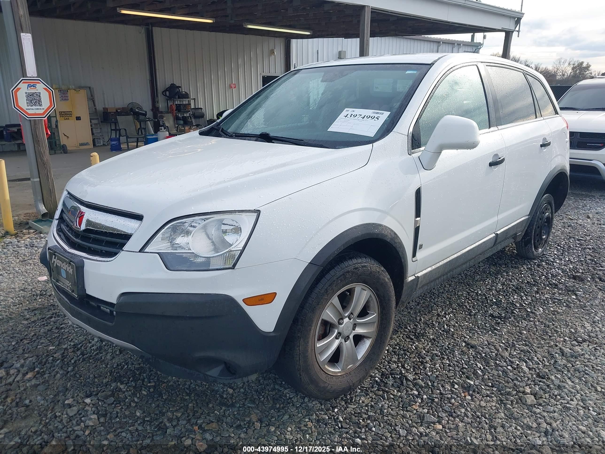 SATURN VUE image 2