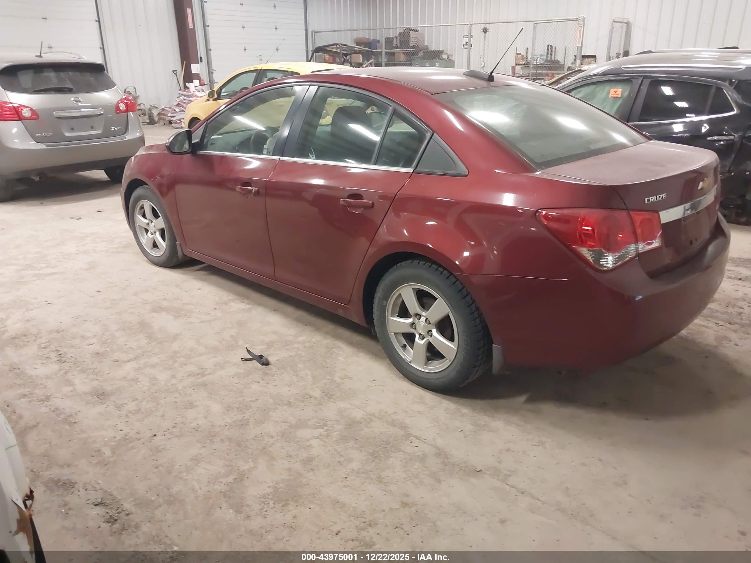 CHEVROLET CRUZE image 3