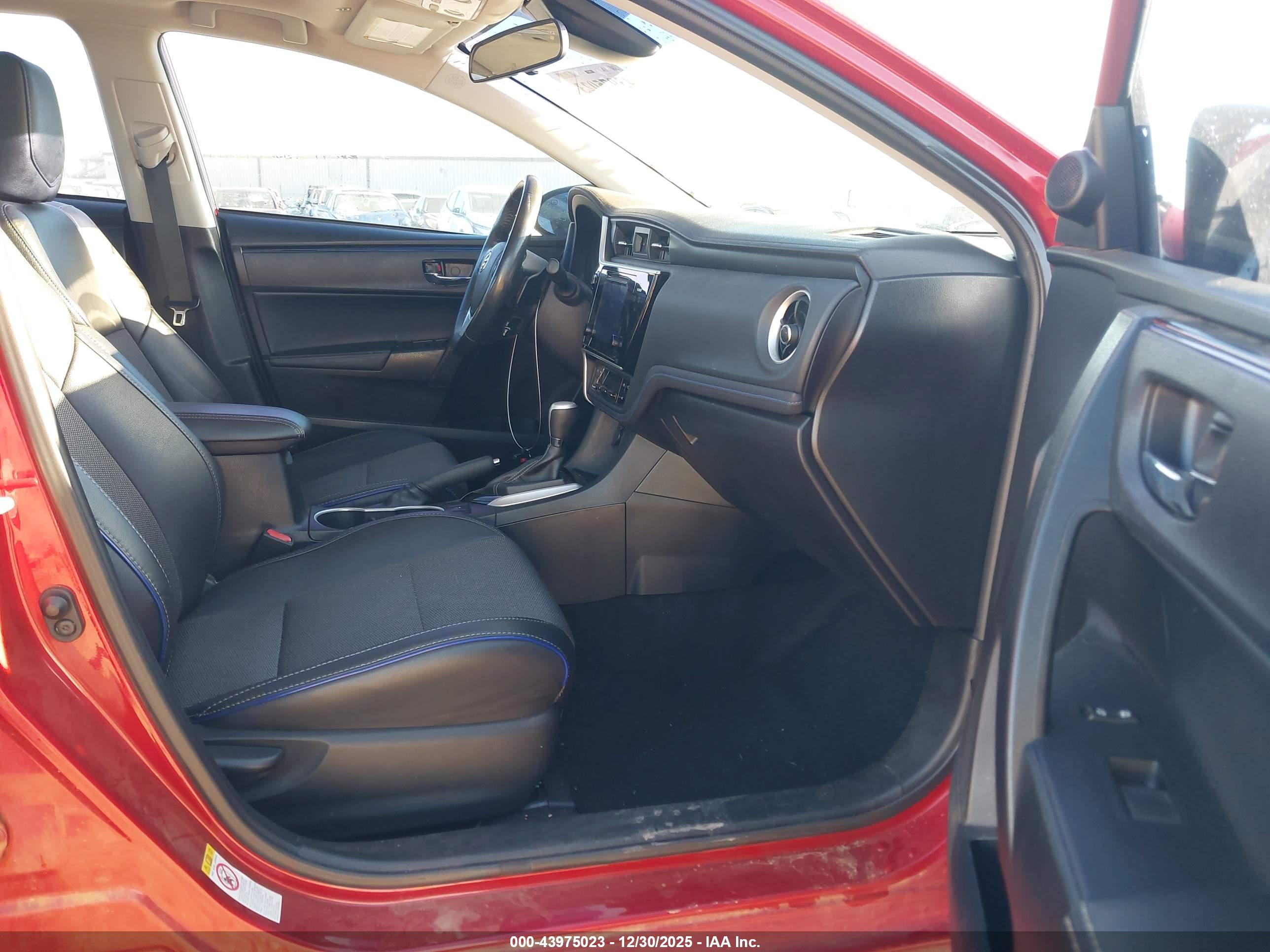 TOYOTA COROLLA image 5