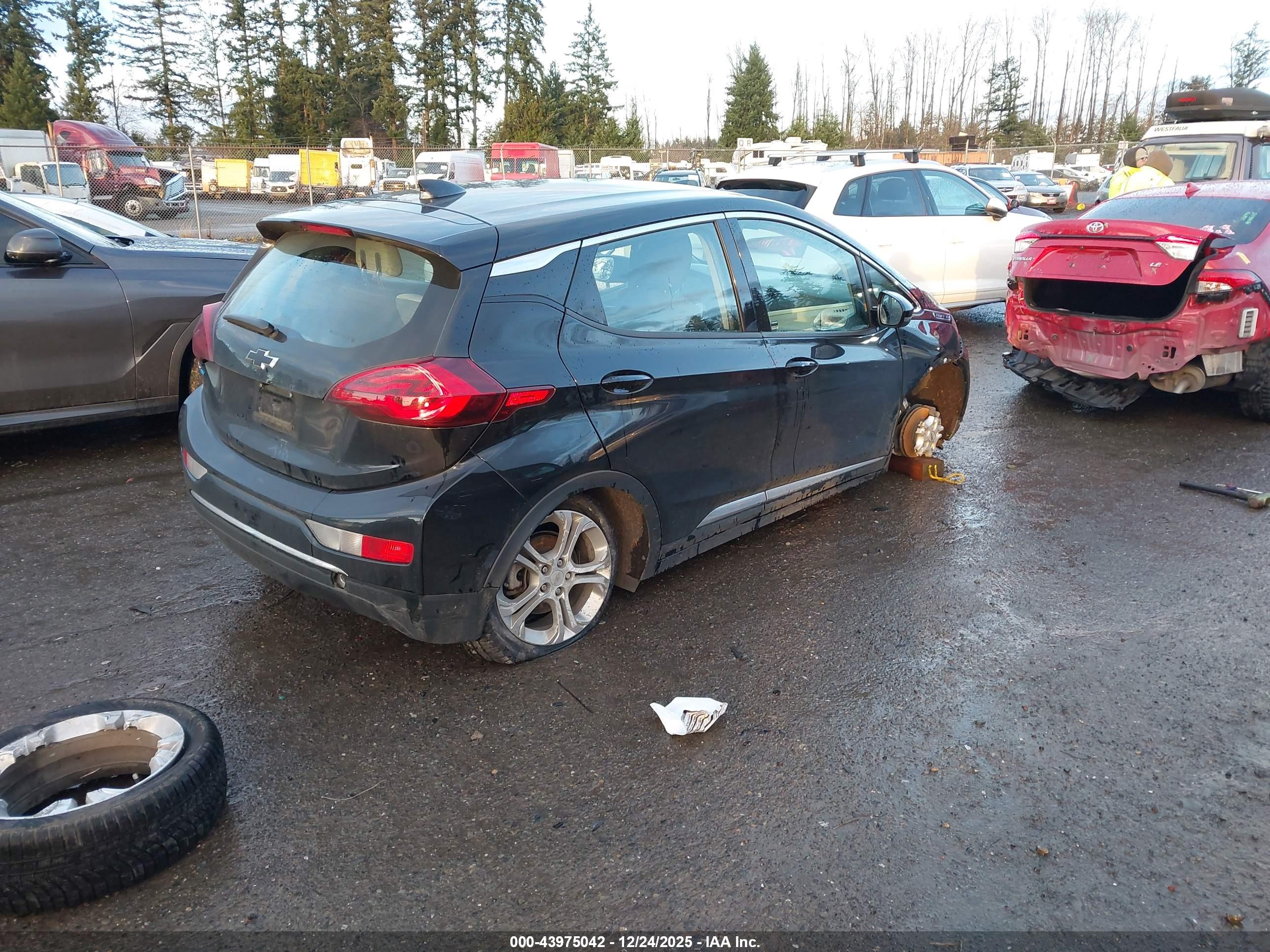CHEVROLET BOLT image 4