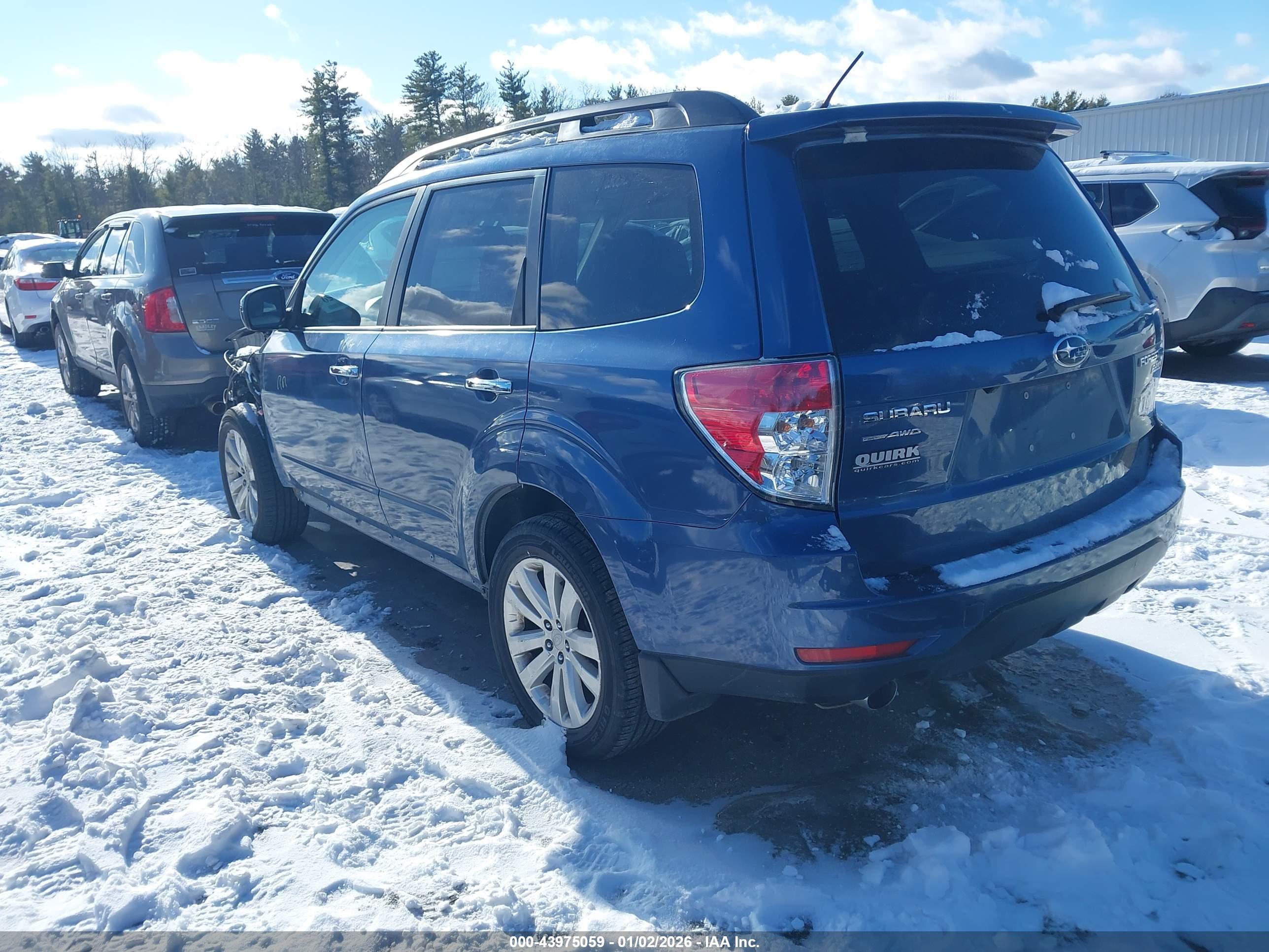 SUBARU FORESTER image 3