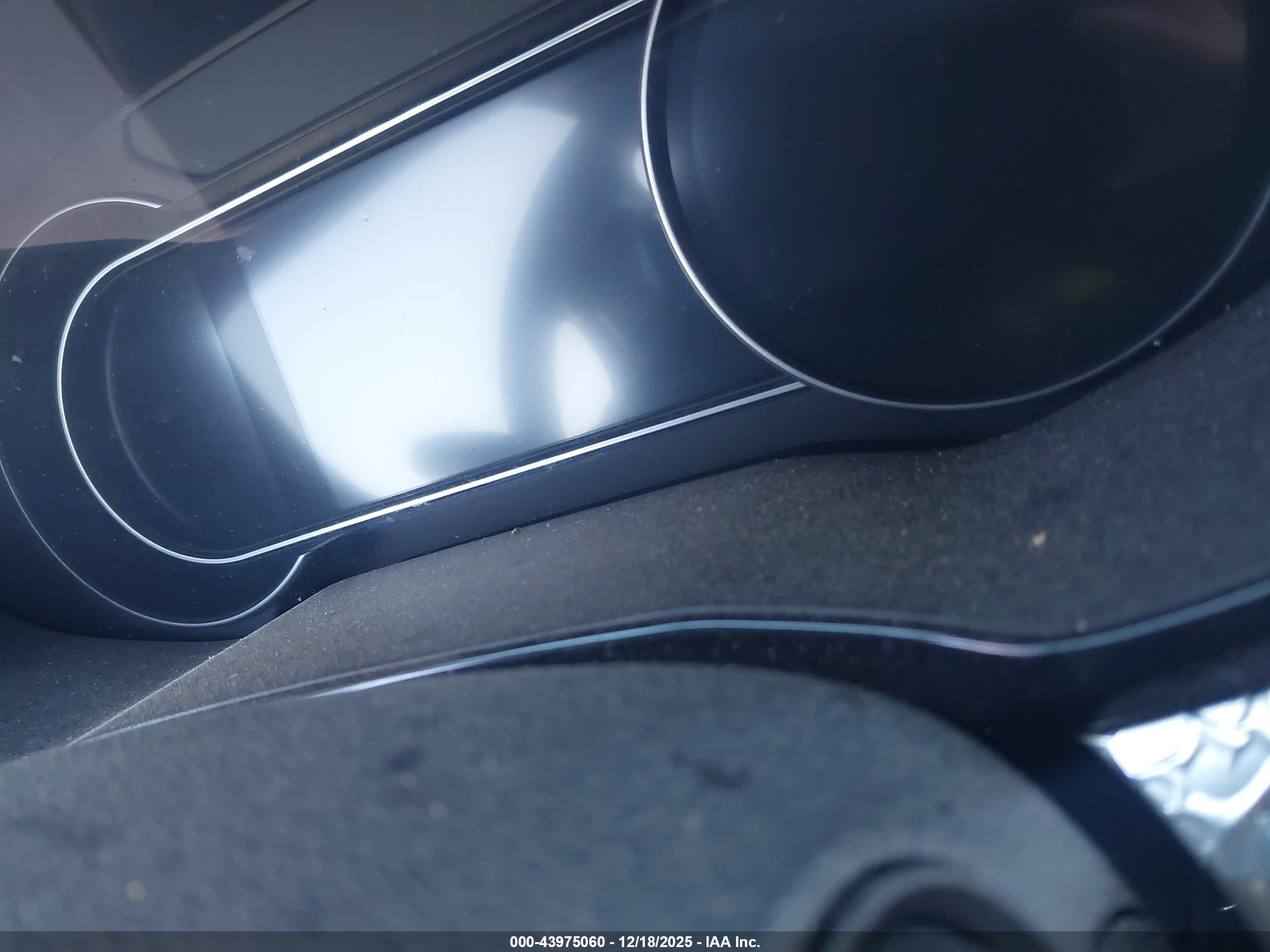 KIA NIRO image 7