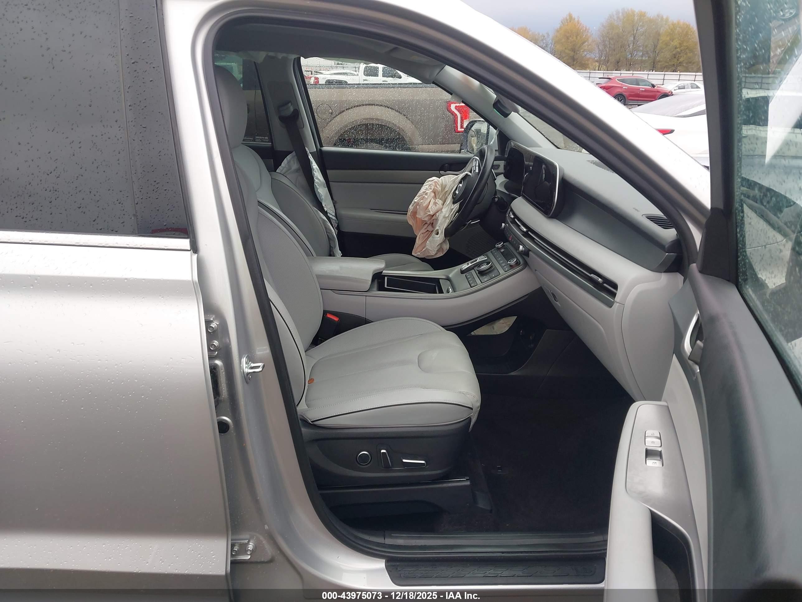 HYUNDAI PALISADE image 5