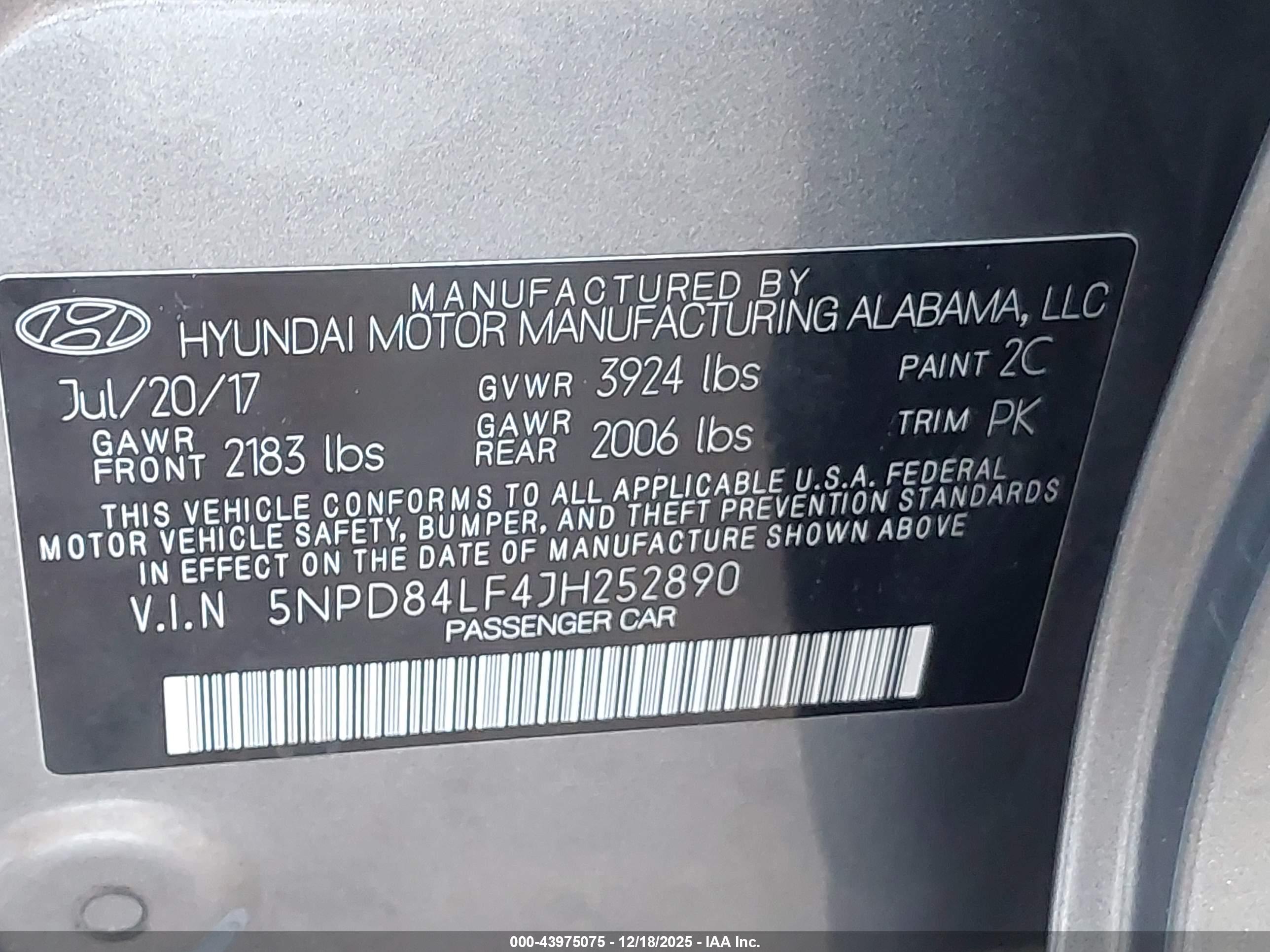 HYUNDAI ELANTRA image 9