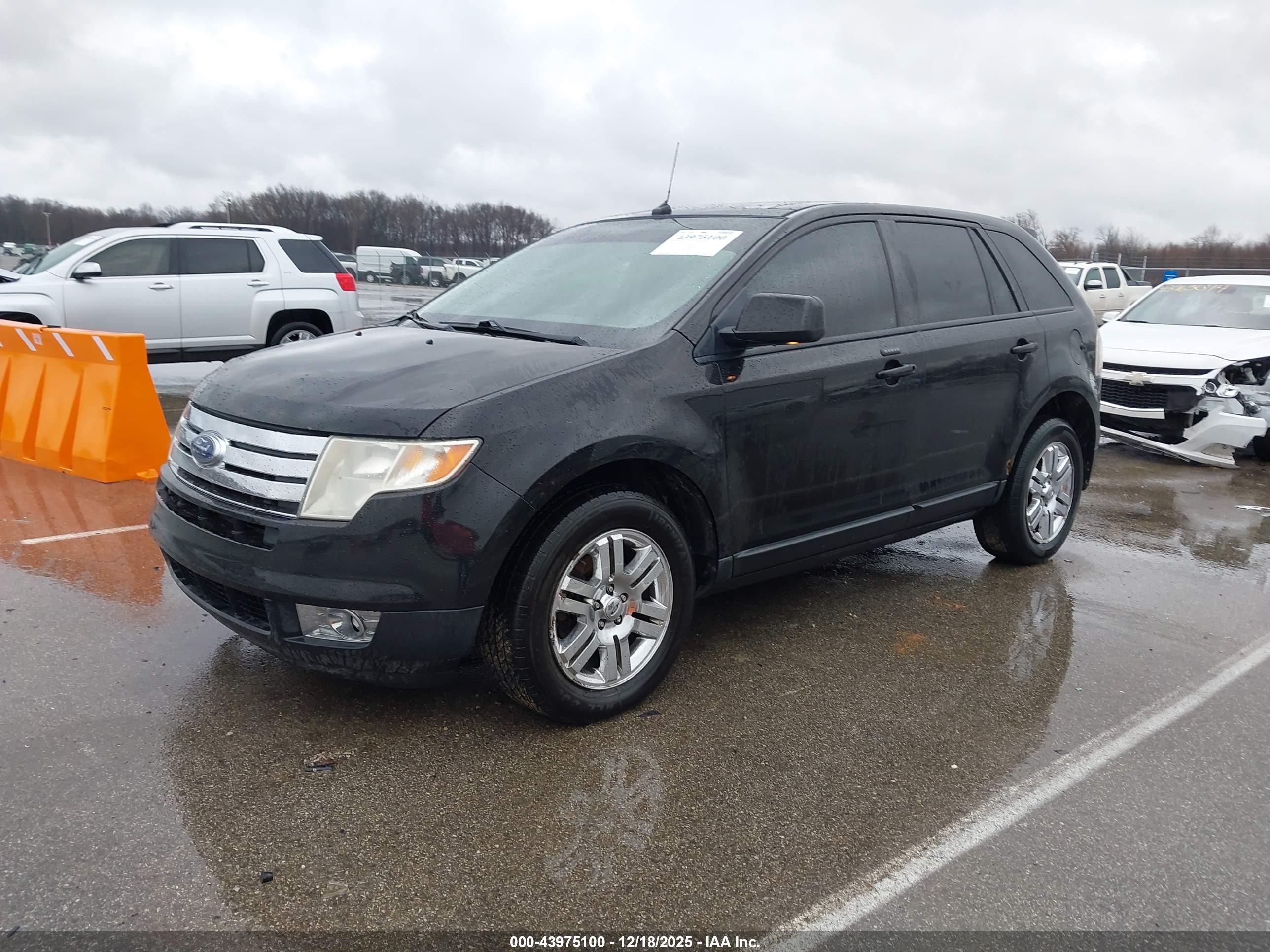 FORD EDGE image 2