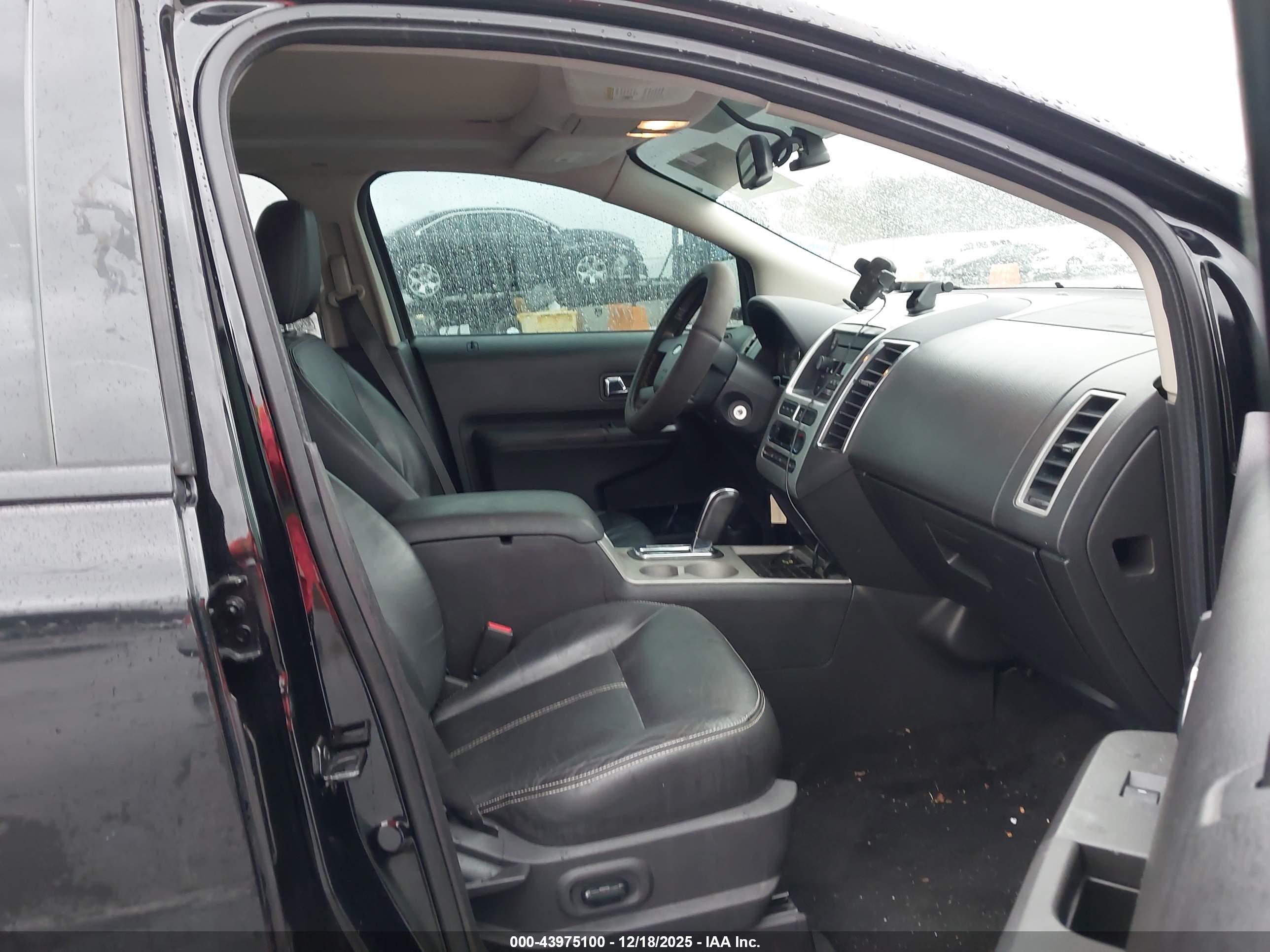 FORD EDGE image 5
