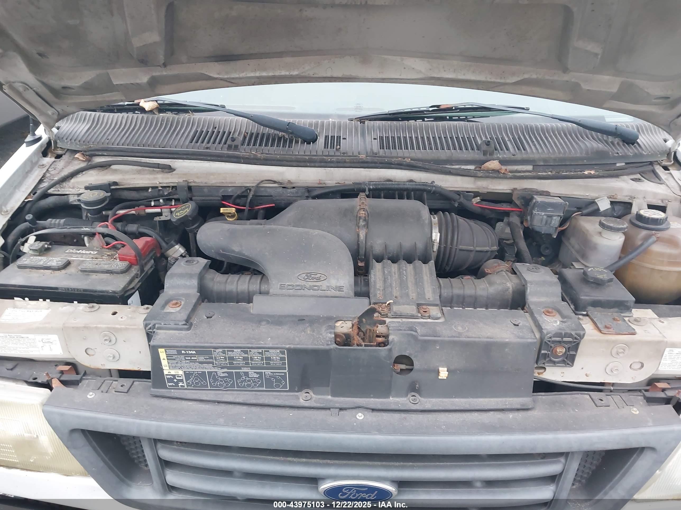 FORD E-350 image 10