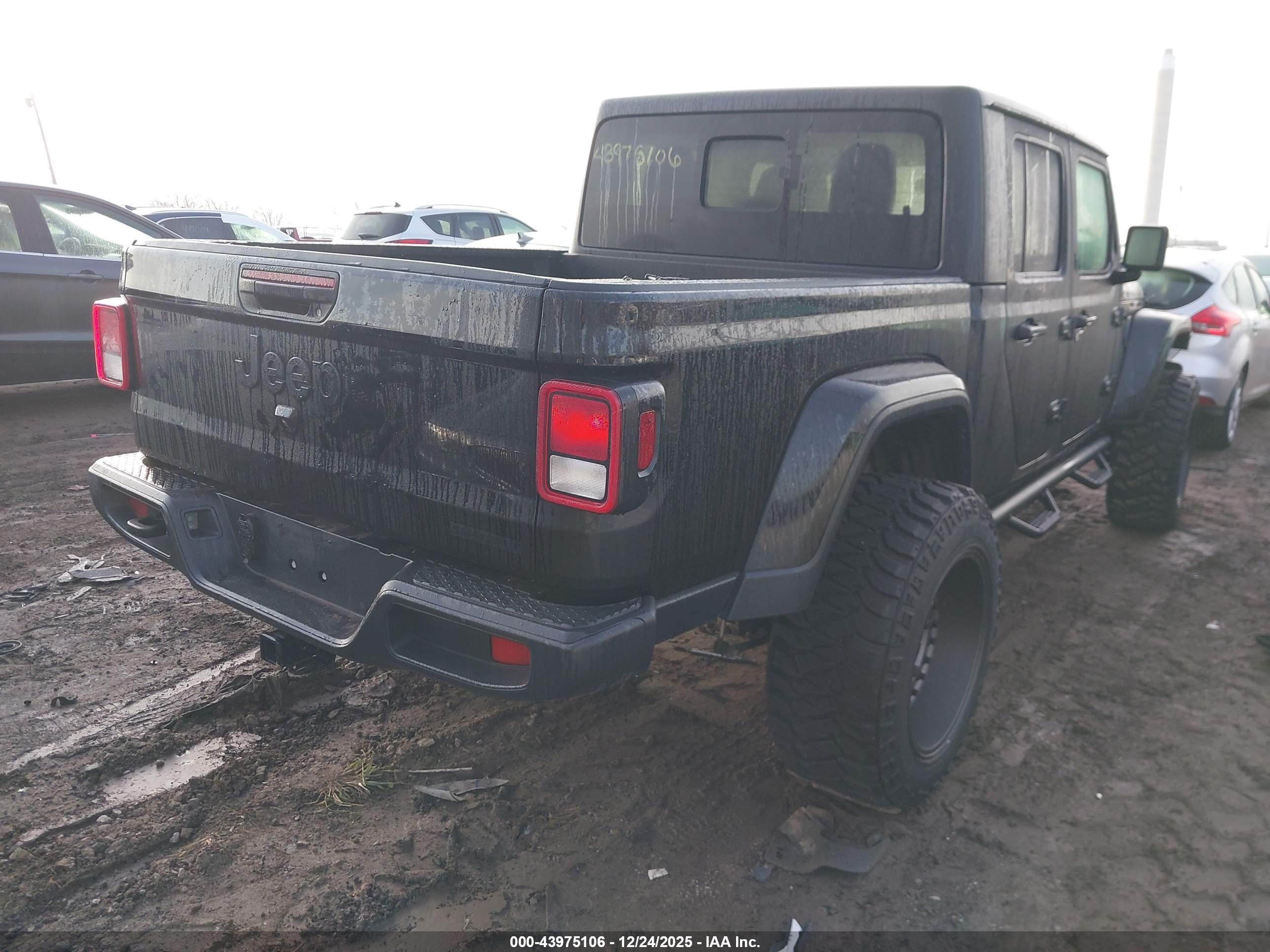JEEP GLADIATOR image 4