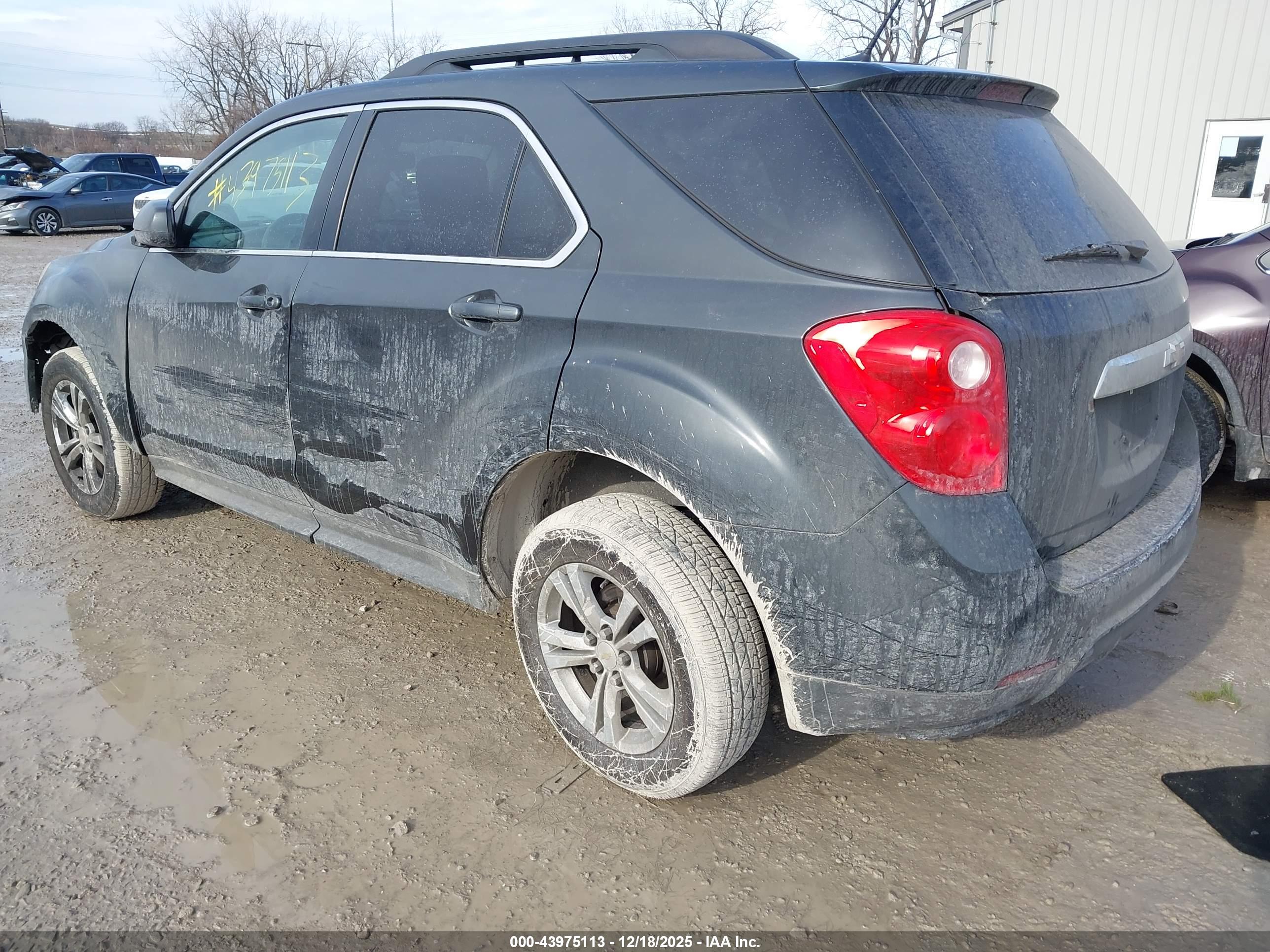 CHEVROLET EQUINOX image 3