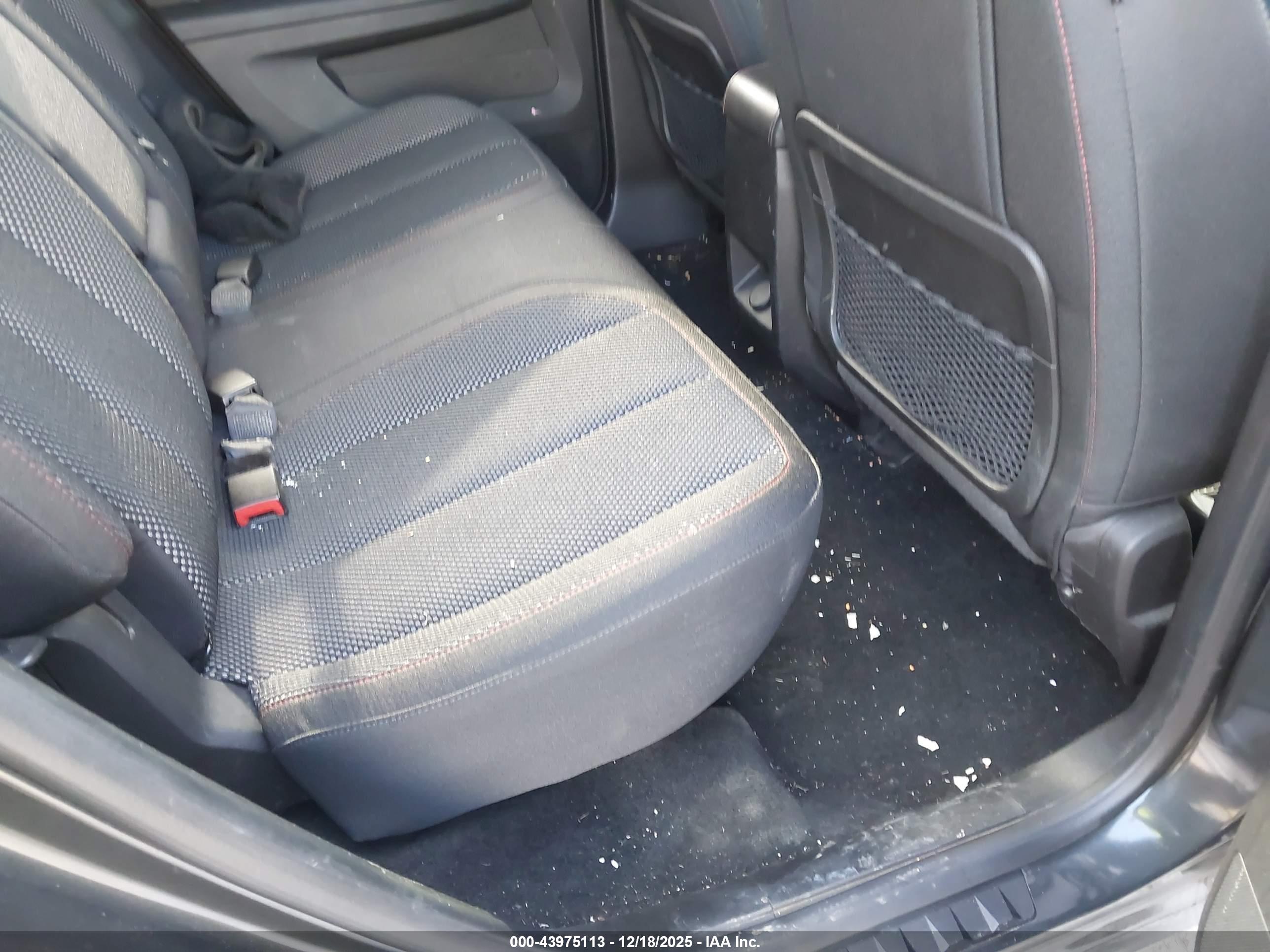 CHEVROLET EQUINOX image 8