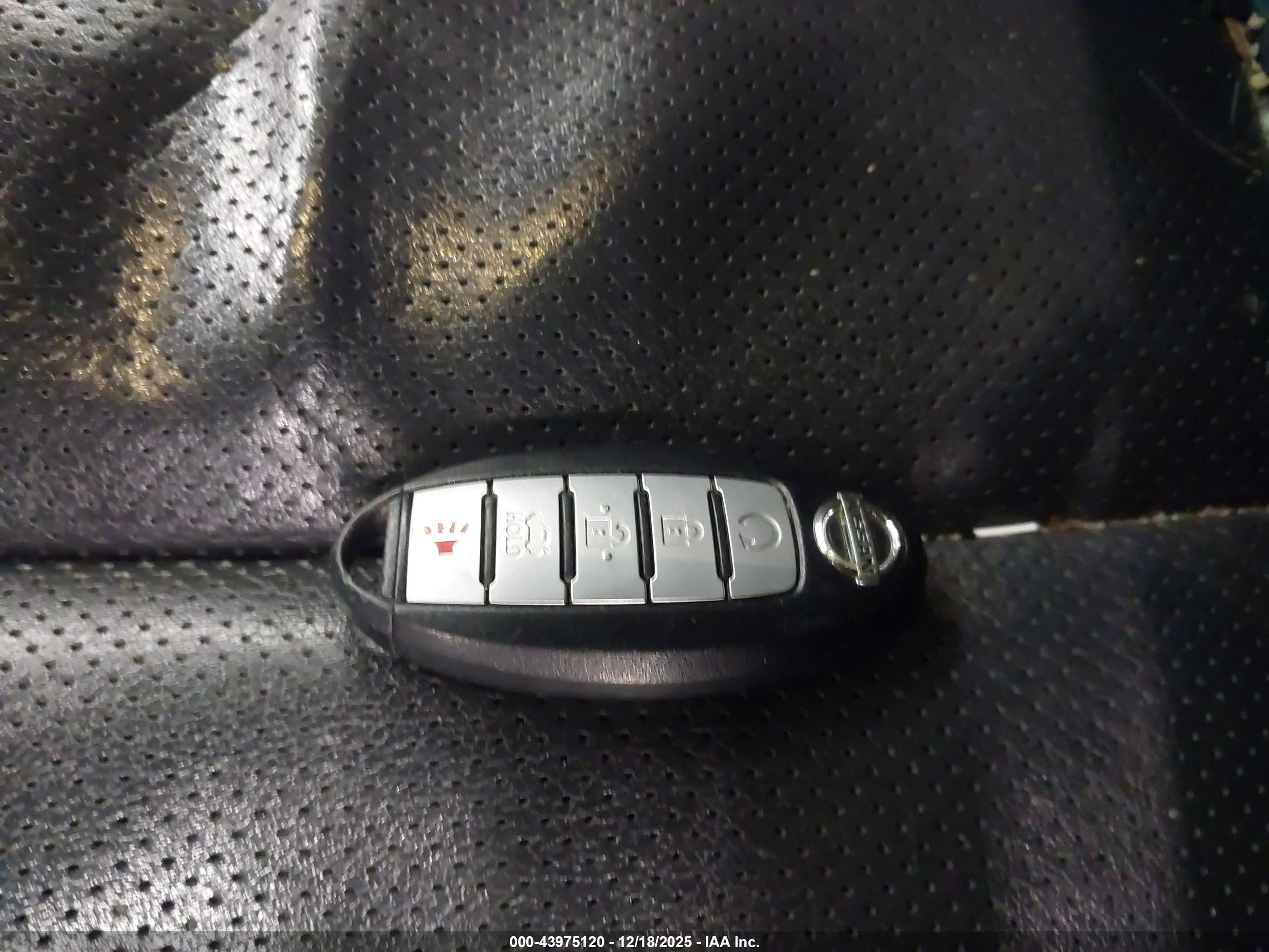 NISSAN ALTIMA image 11