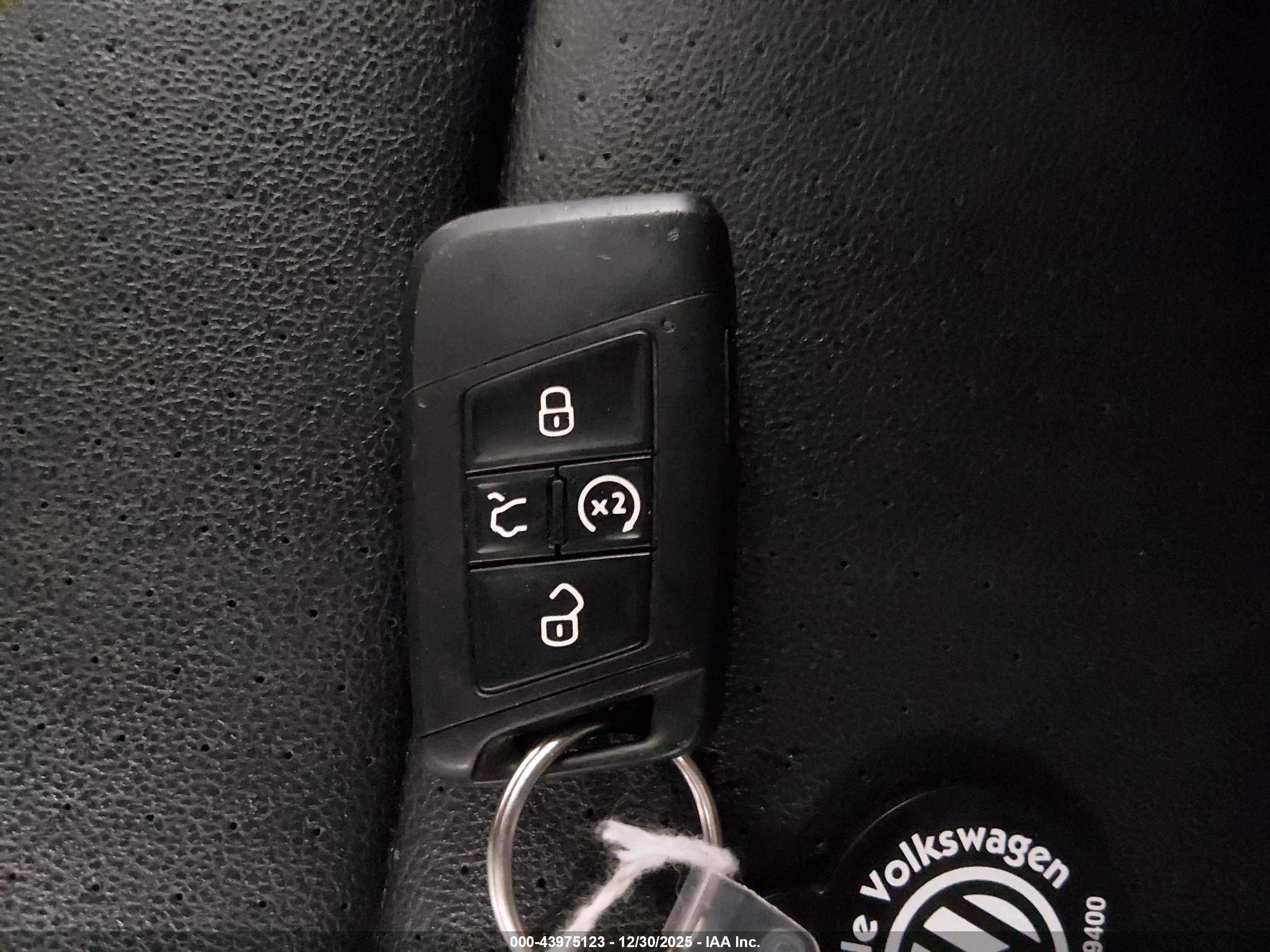 VOLKSWAGEN ATLAS image 11