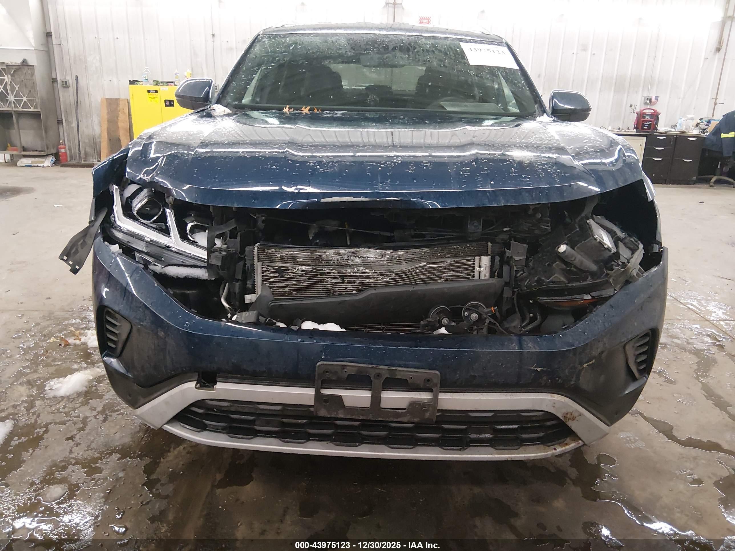 VOLKSWAGEN ATLAS image 6