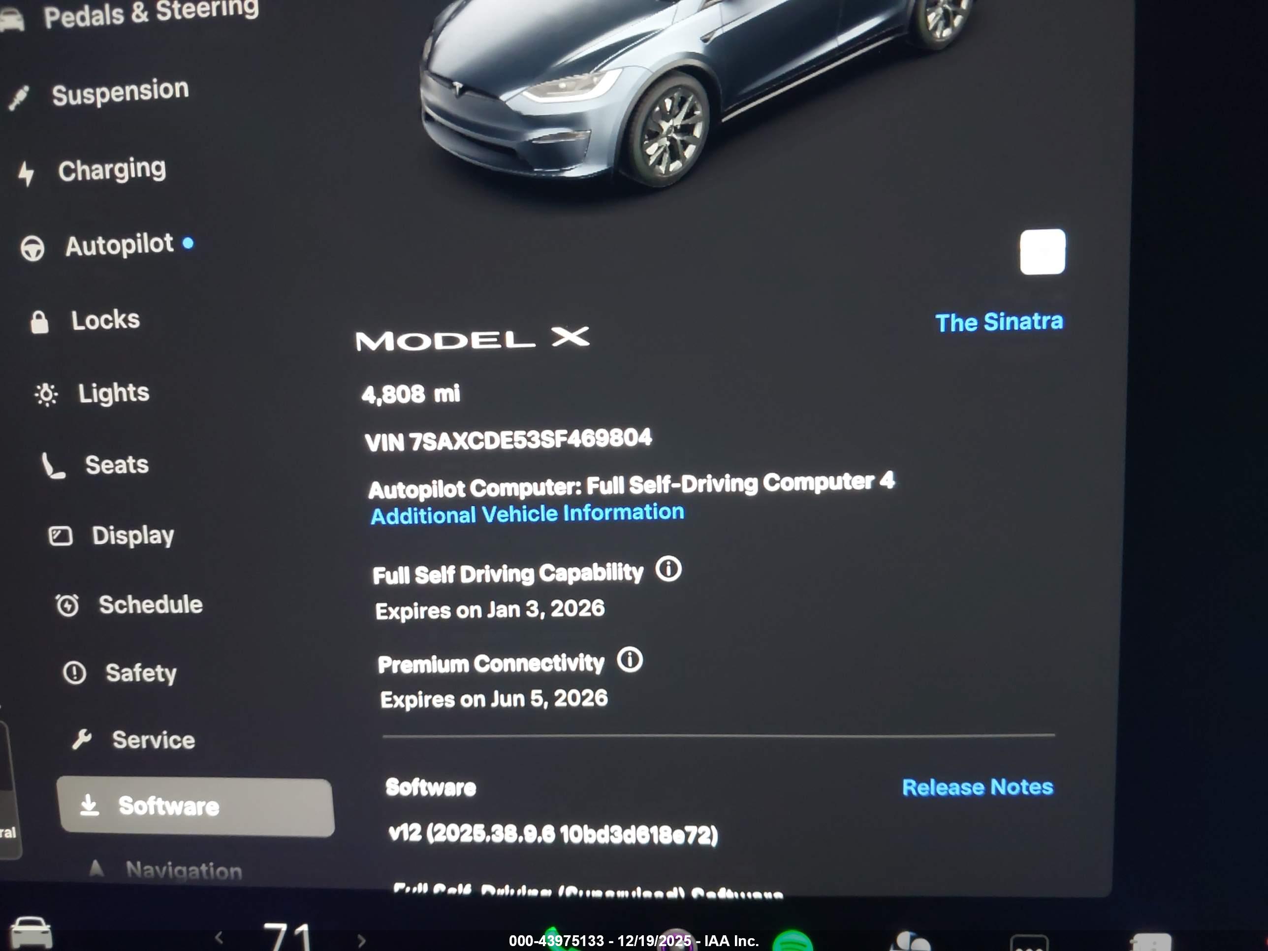 TESLA MODEL image 7