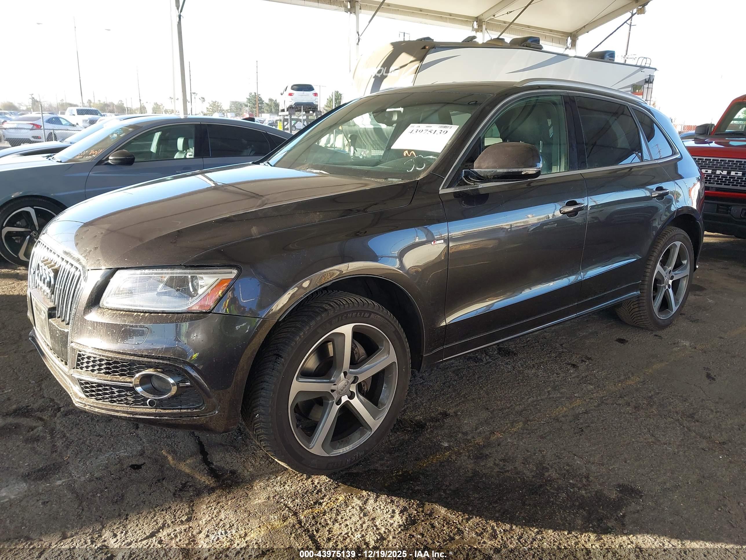AUDI Q5 image 2