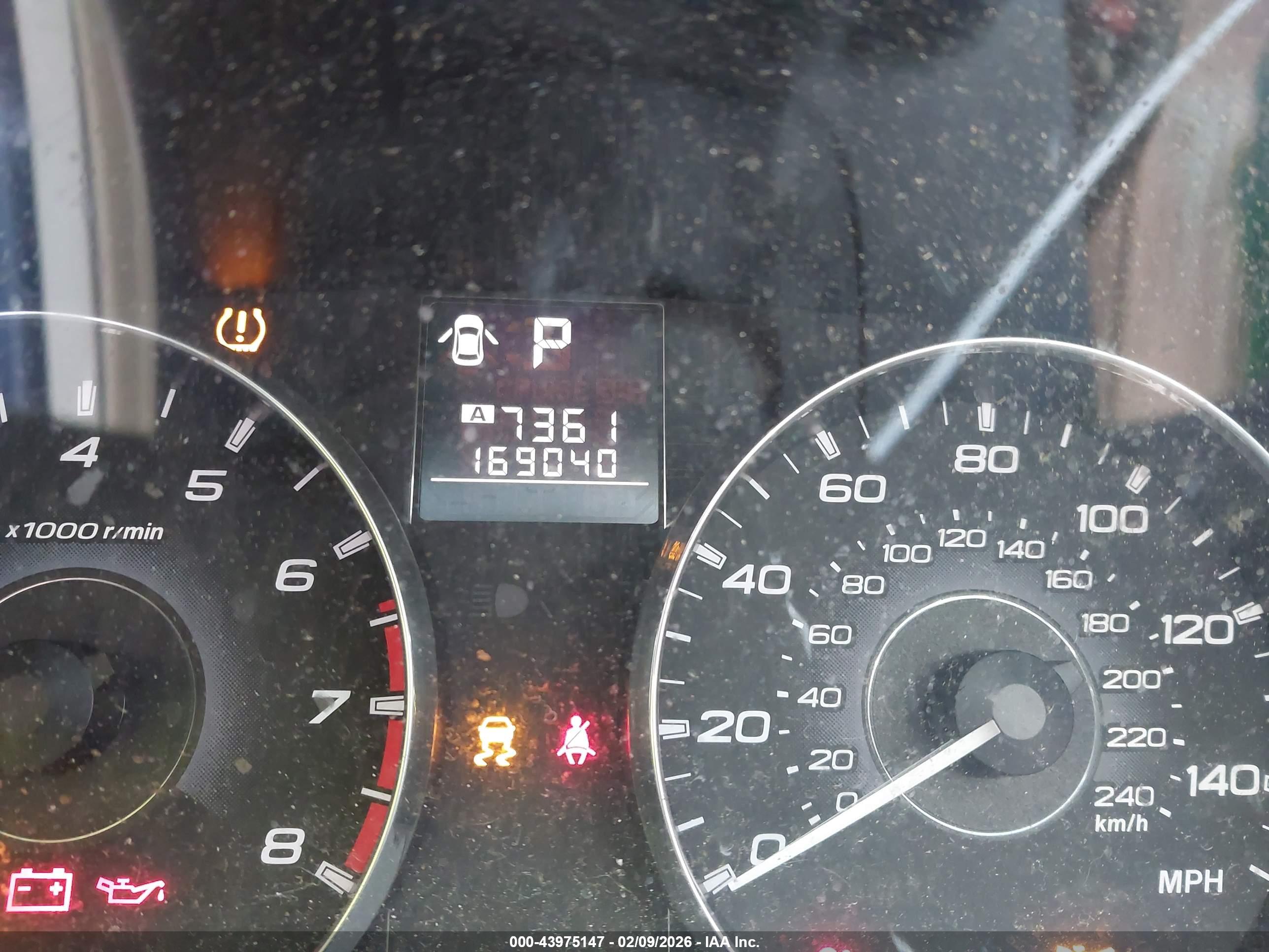 SUBARU OUTBACK image 7