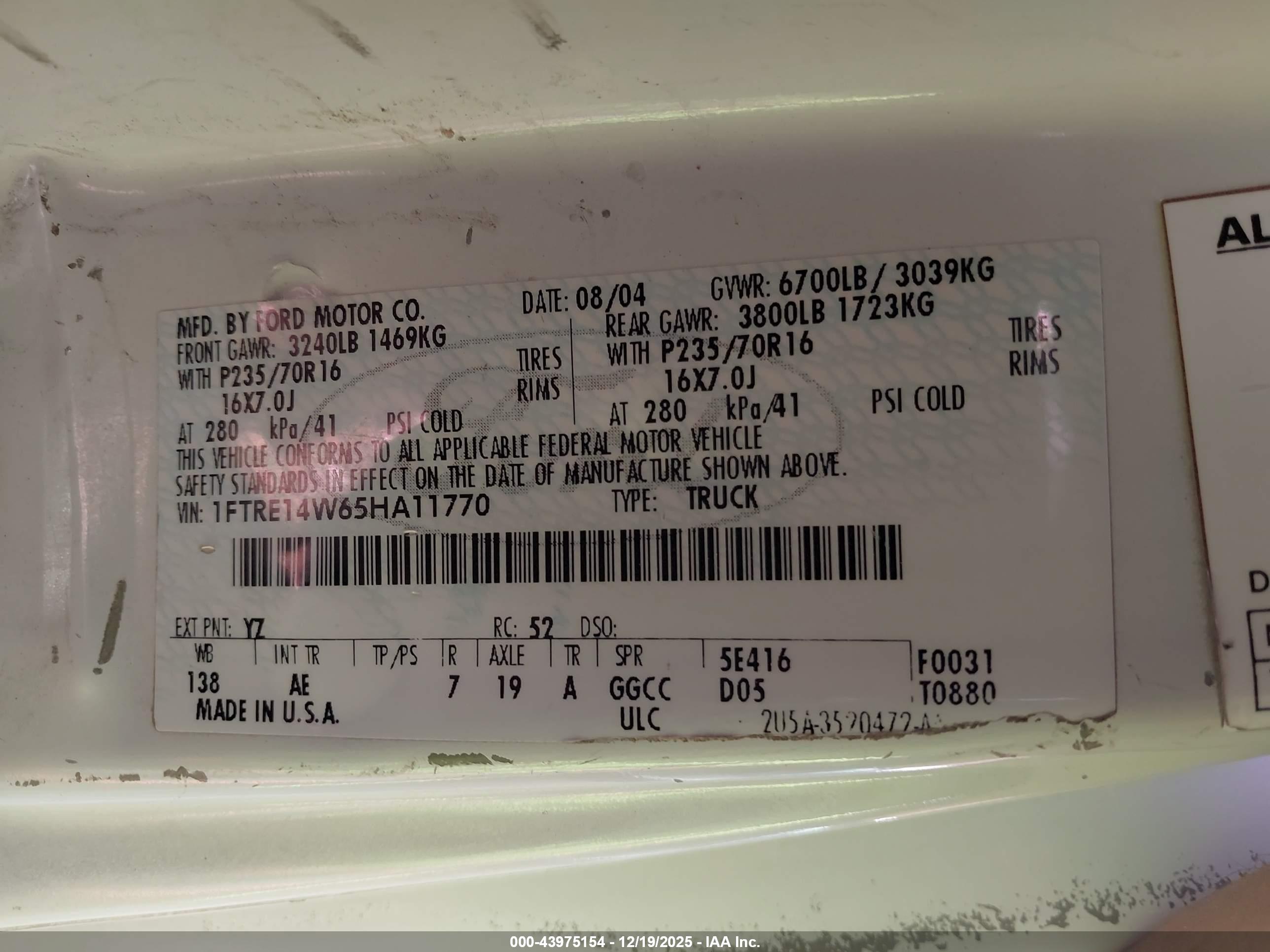 FORD E-150 image 9
