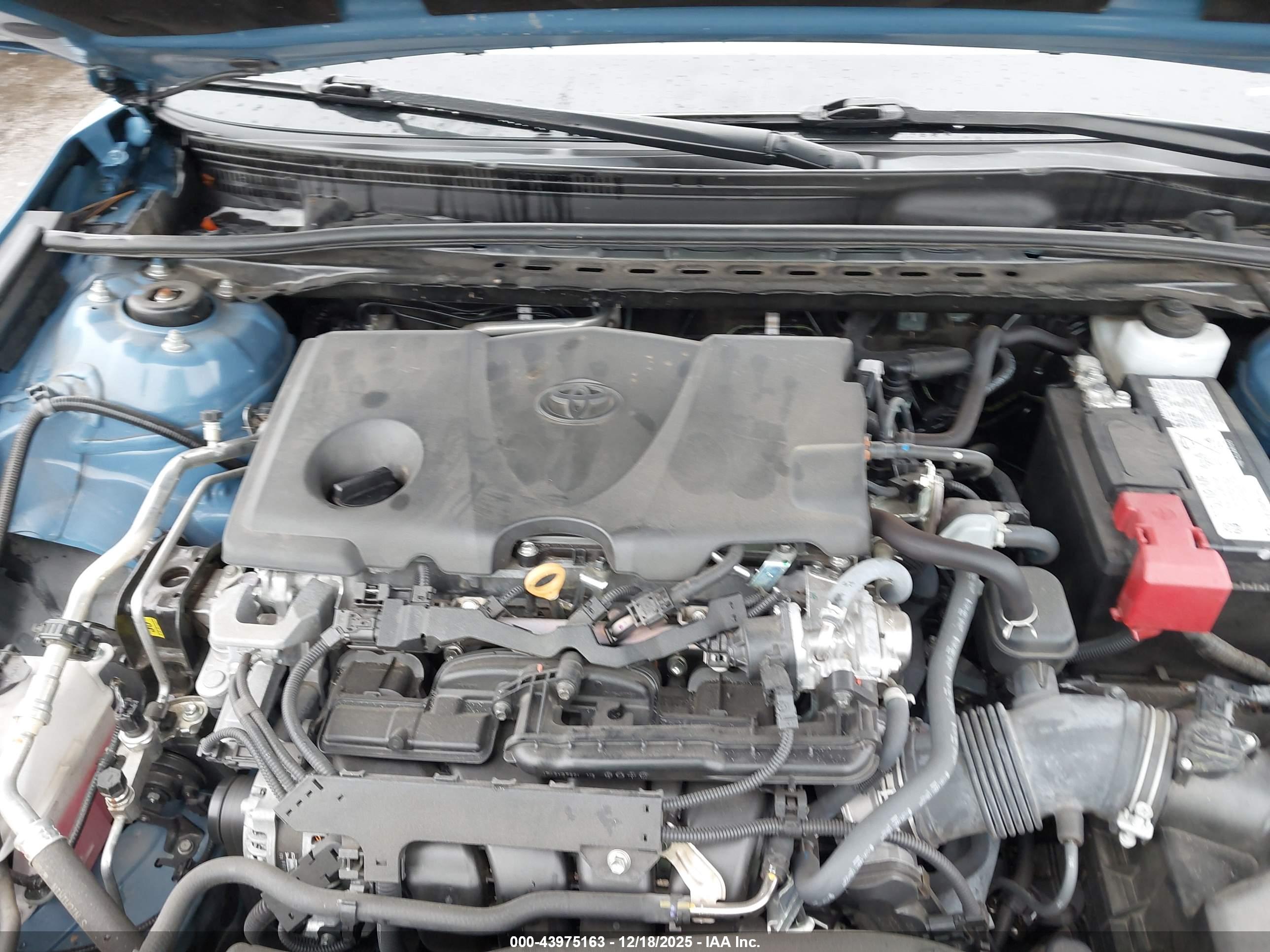 TOYOTA CAMRY image 10