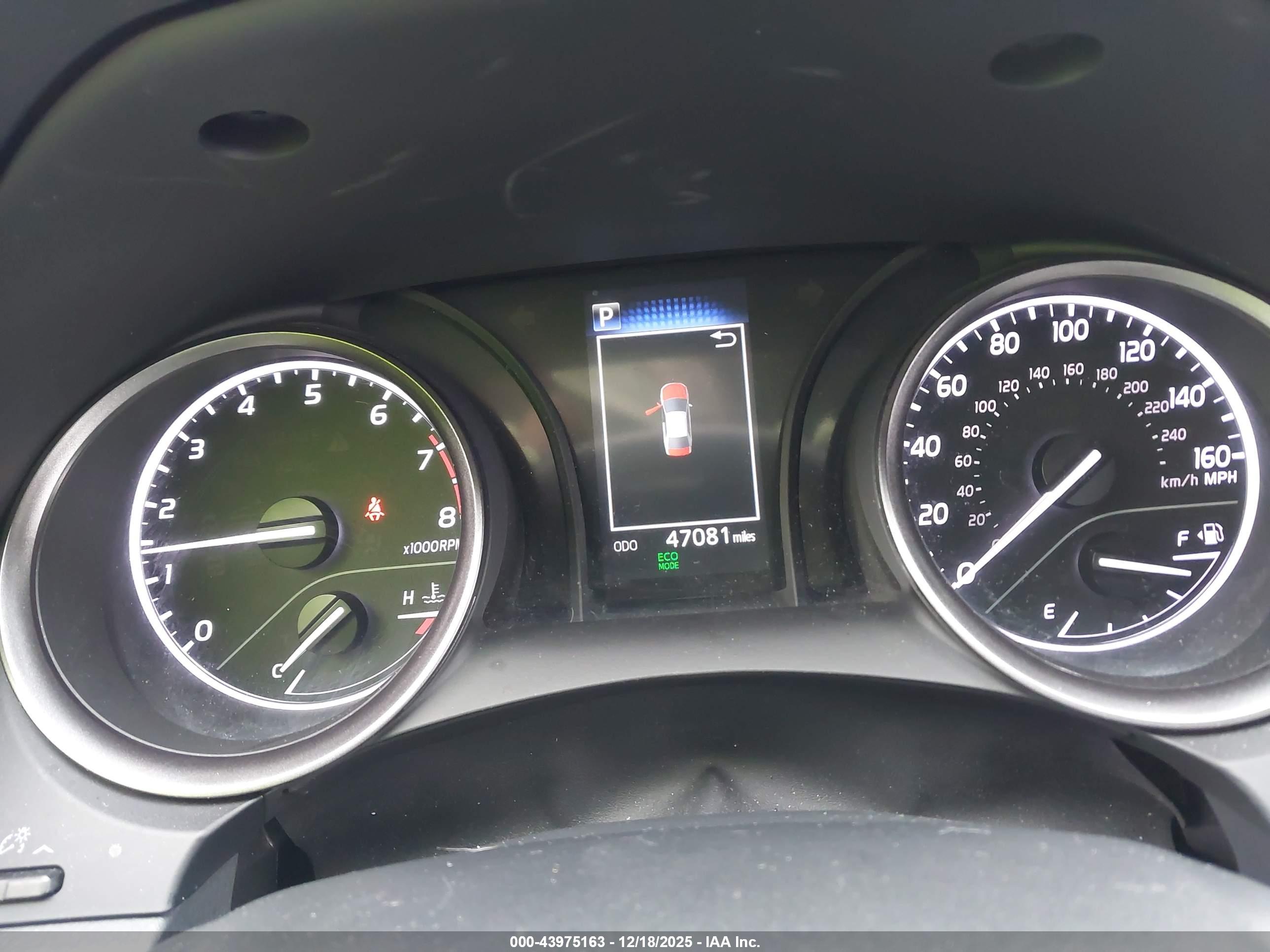 TOYOTA CAMRY image 7