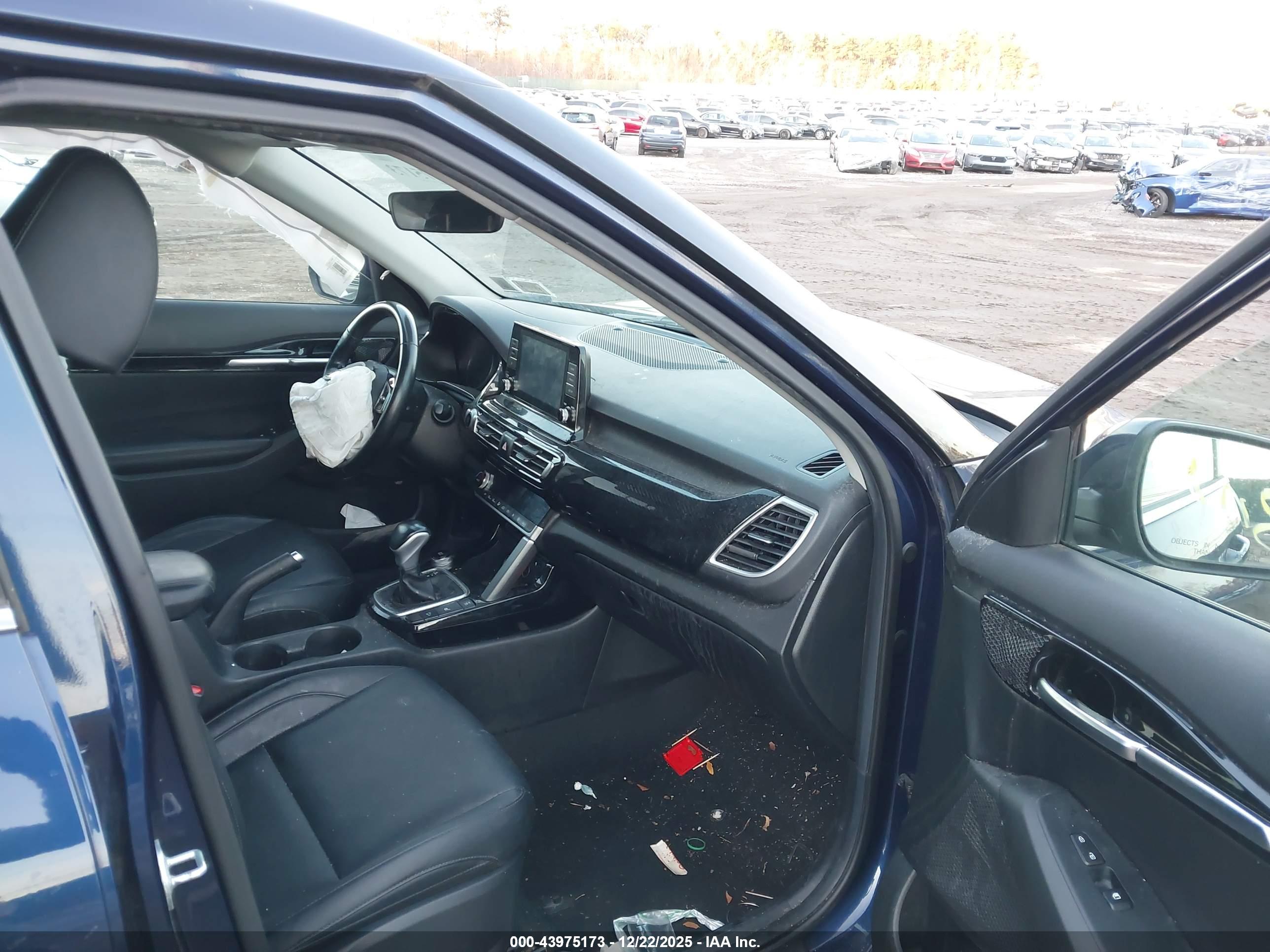 KIA SELTOS image 5