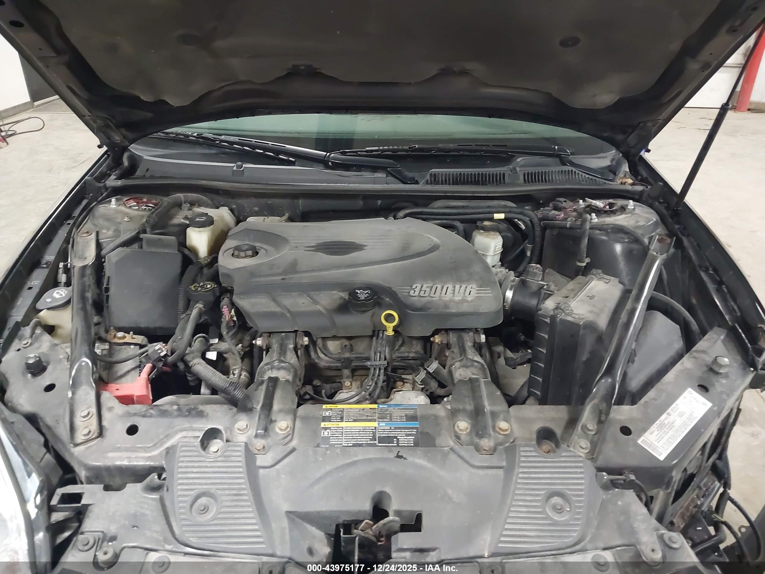 CHEVROLET IMPALA image 10