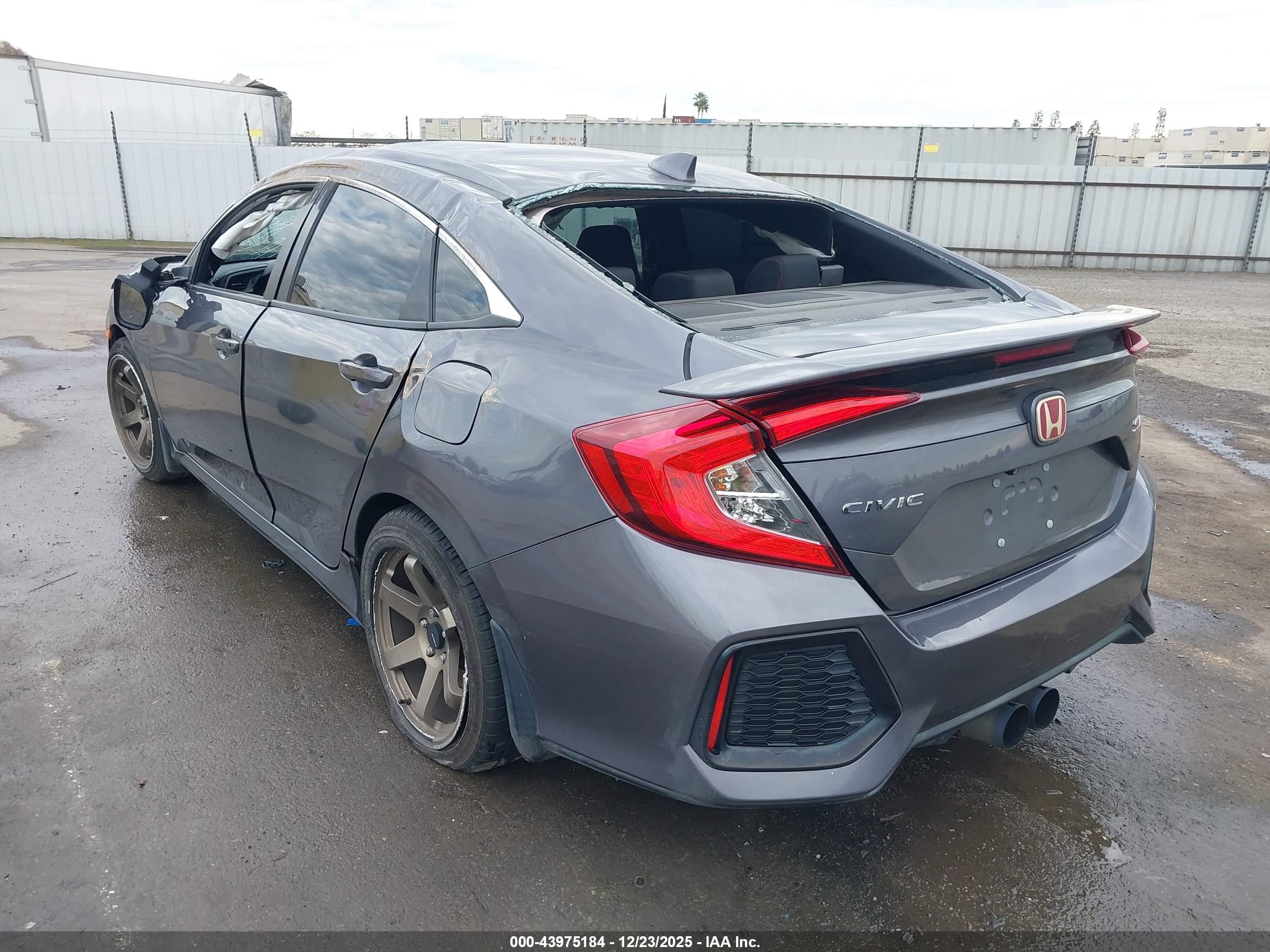 HONDA CIVIC image 3