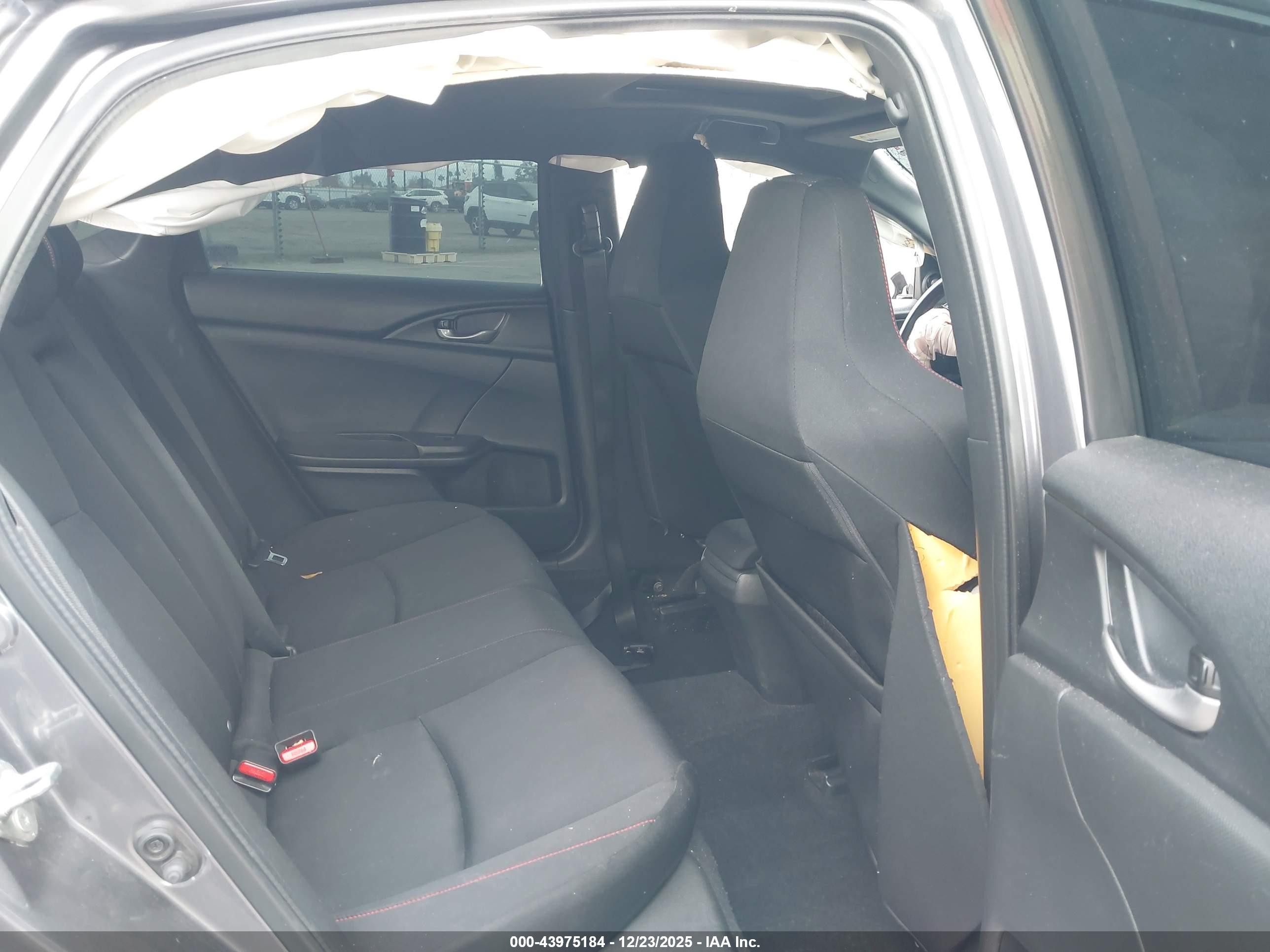 HONDA CIVIC image 8